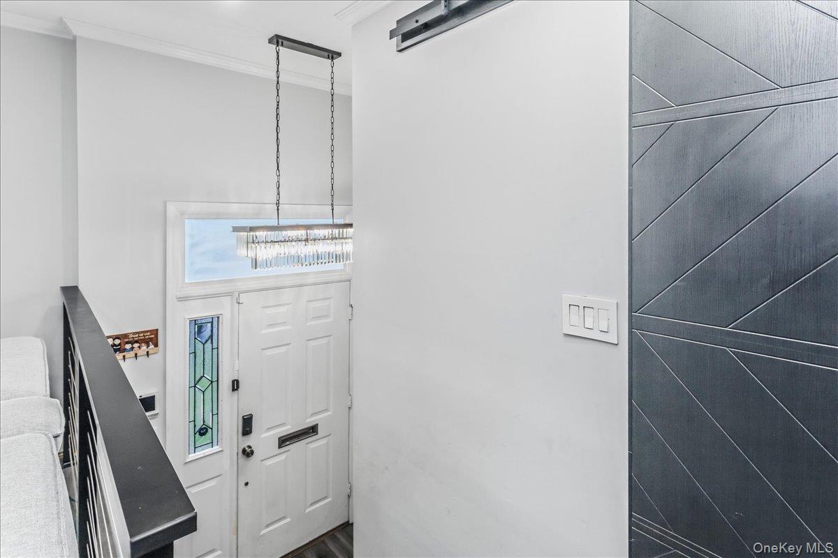 16 Netz Place Property Photo 4