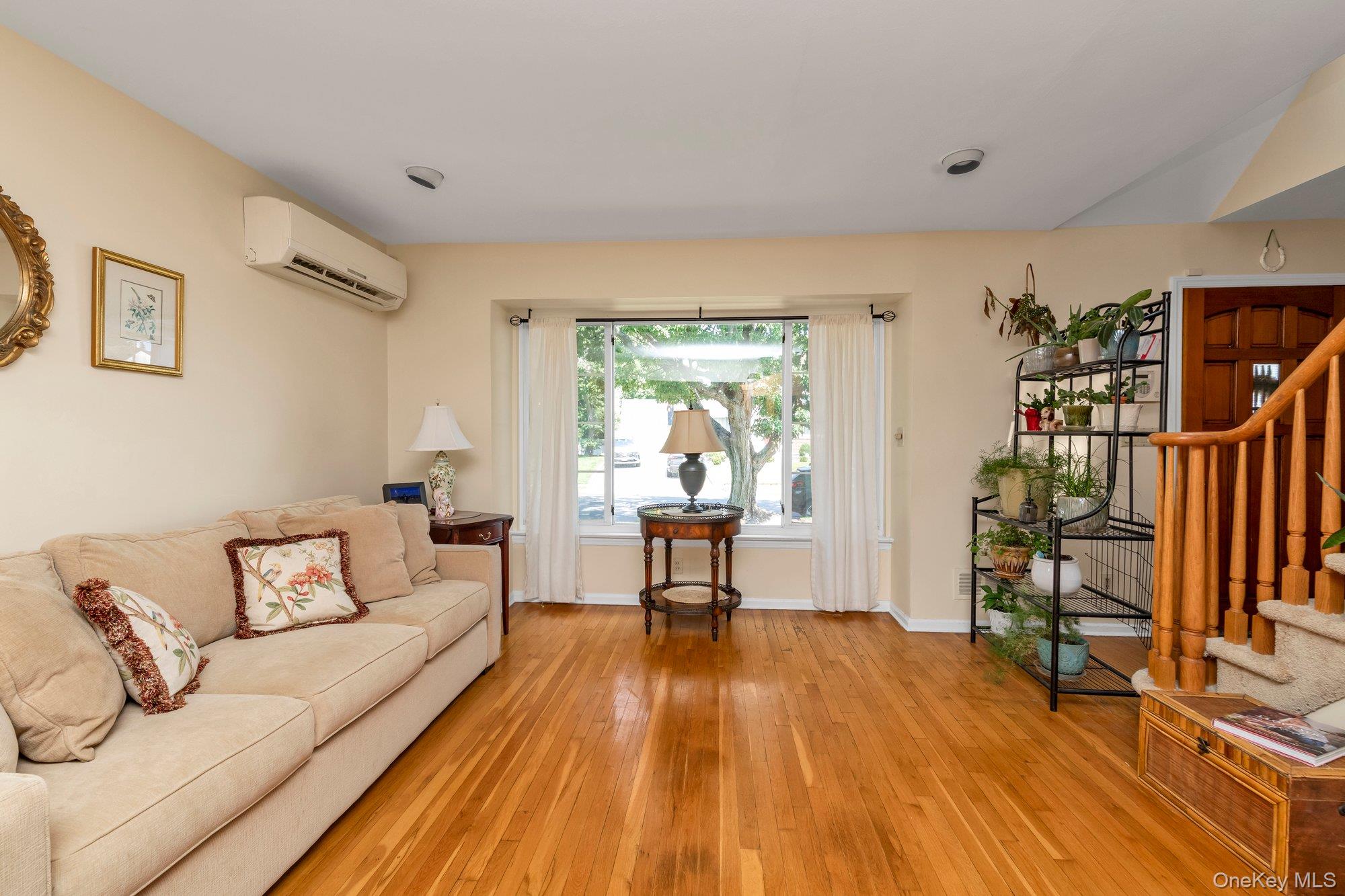 132 Norman Drive Property Photo 3