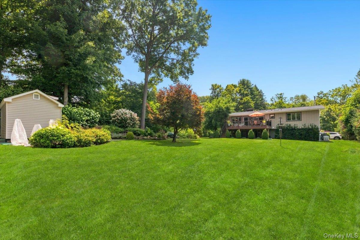 257 Watch Hill Road Property Photo 5