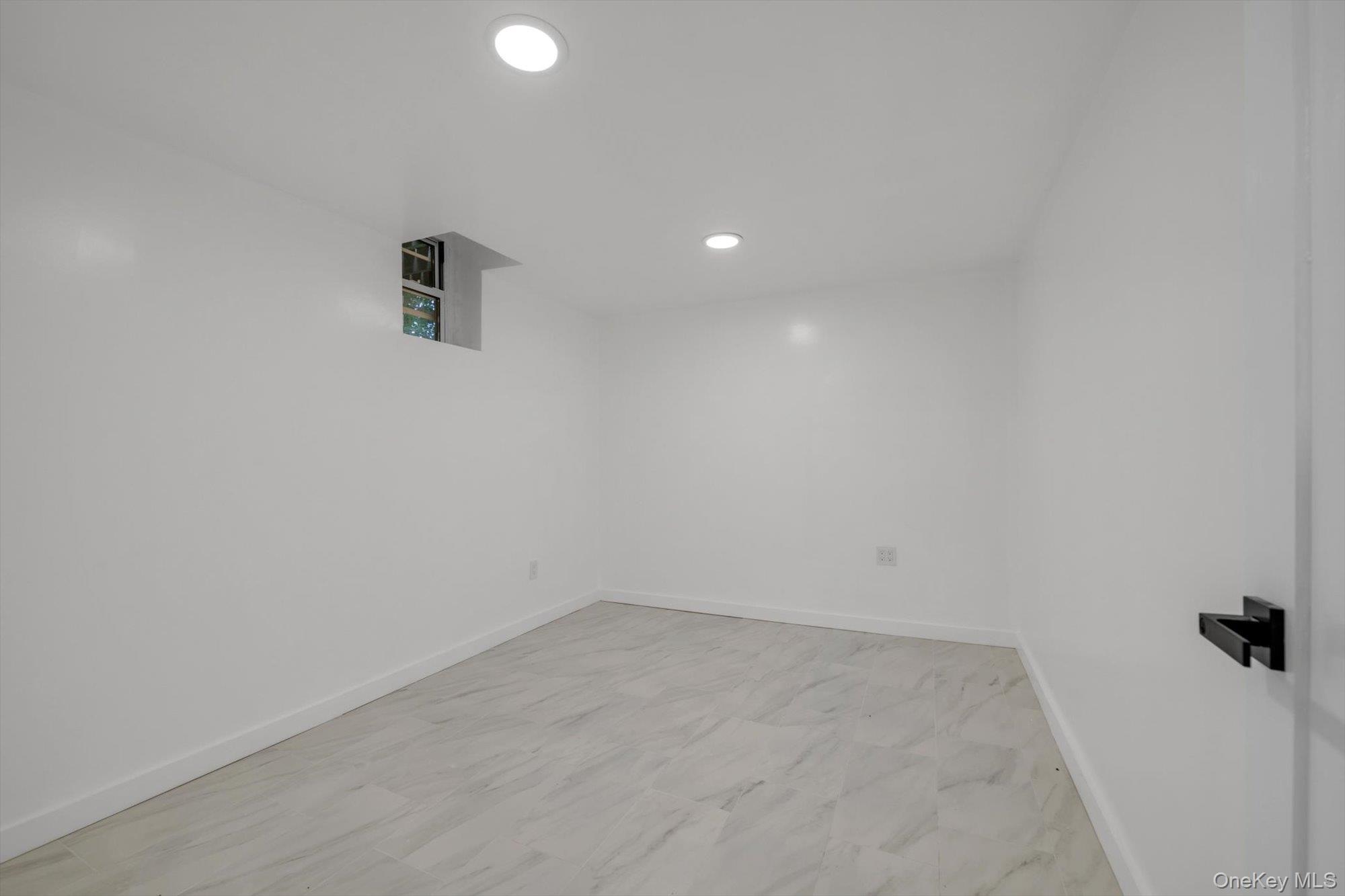 42 Stratford Road Property Photo 18