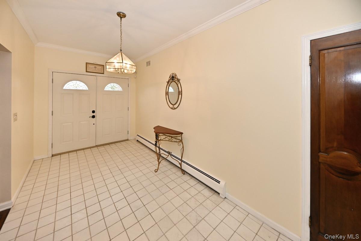 19 Sterling Road Property Photo 2