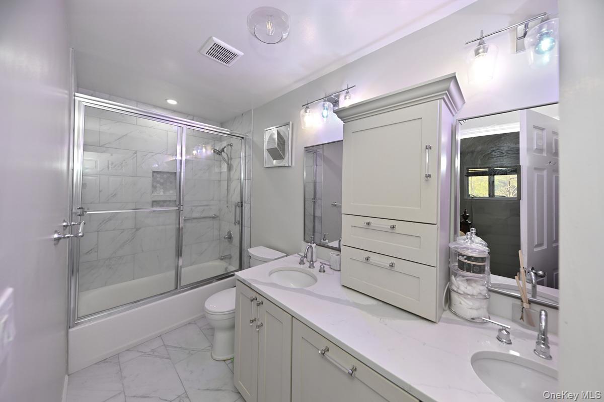 19 Sterling Road Property Photo 13