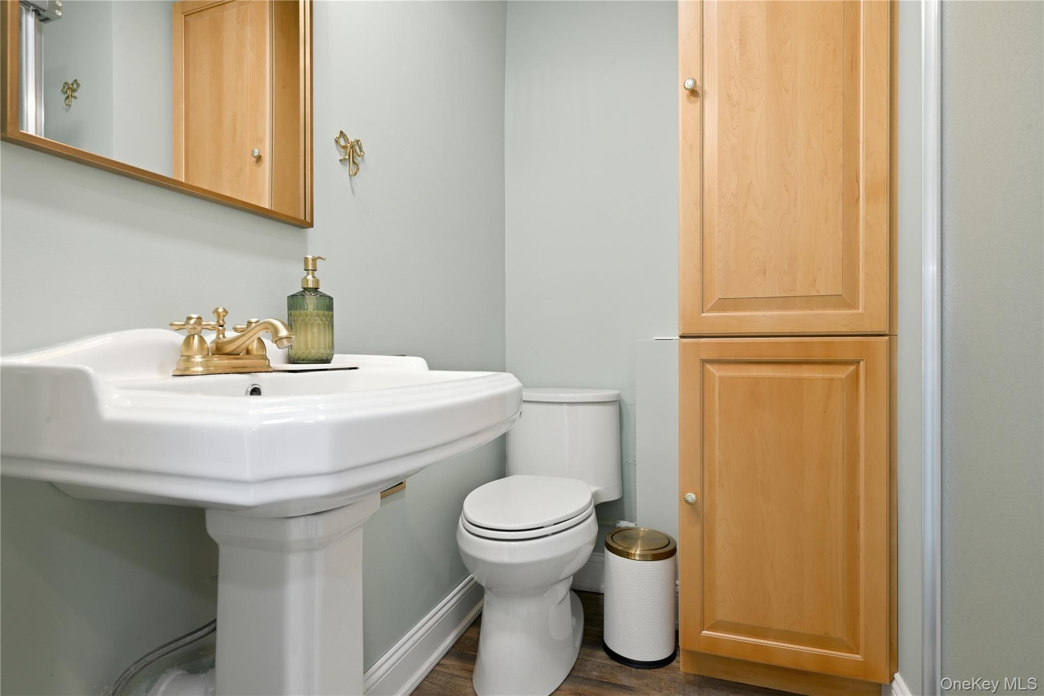 1363 Manatuck Boulevard Property Photo 14