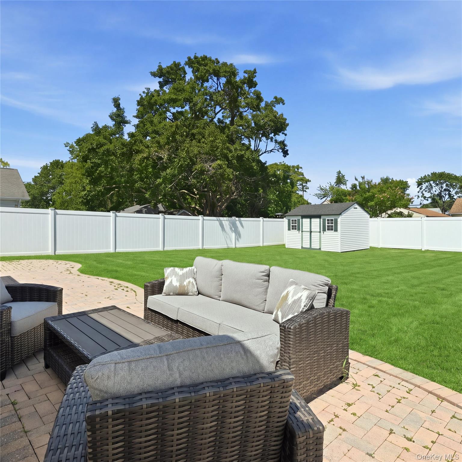 1363 Manatuck Boulevard Property Photo 22