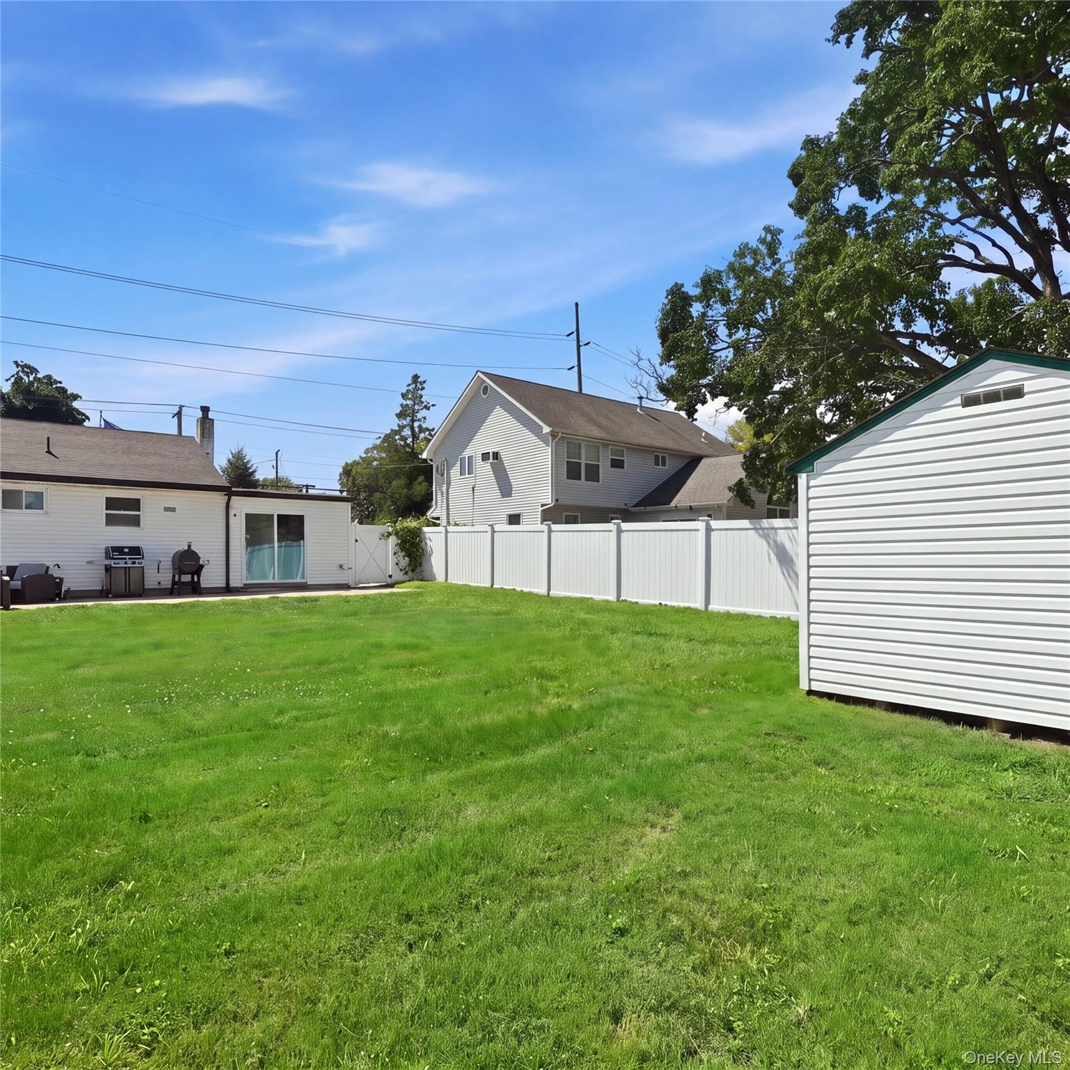 1363 Manatuck Boulevard Property Photo 24