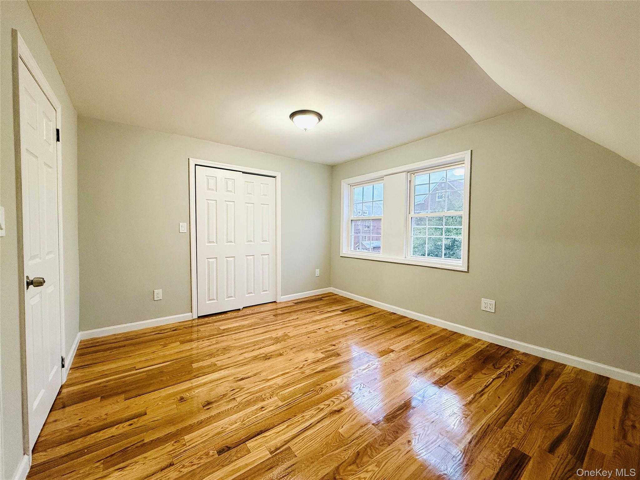 1627 Pilgrim Avenue Property Photo 3