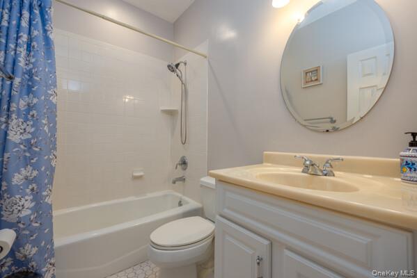 35 Meadow Lane 35-building 8f Property Photo 23
