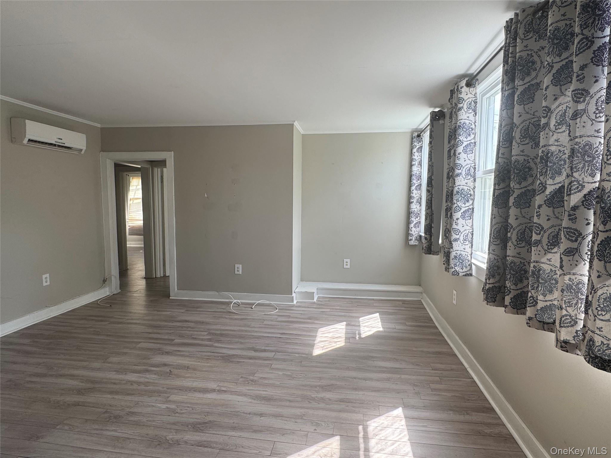 425 Landing Avenue Property Photo 2