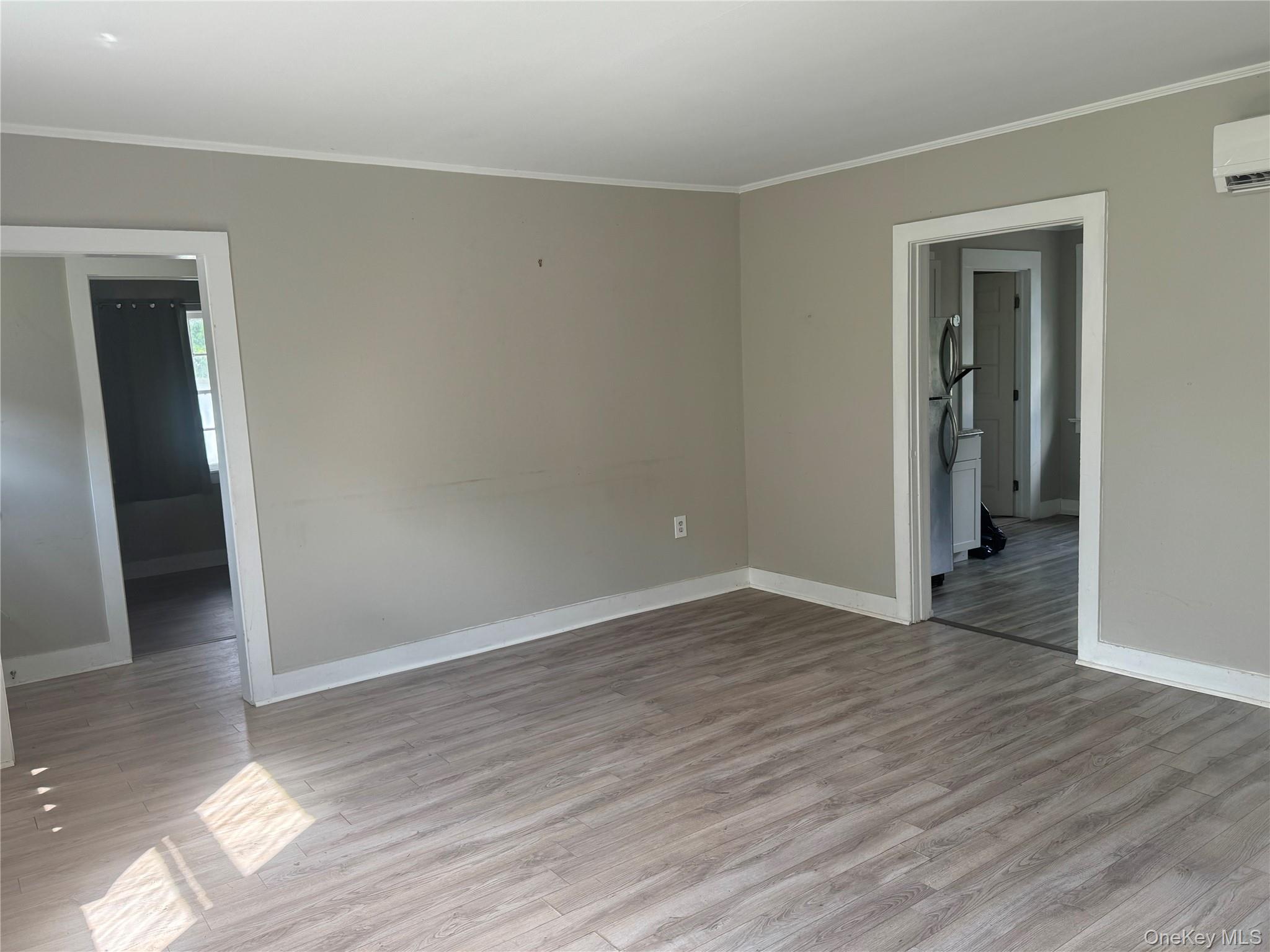 425 Landing Avenue Property Photo 3