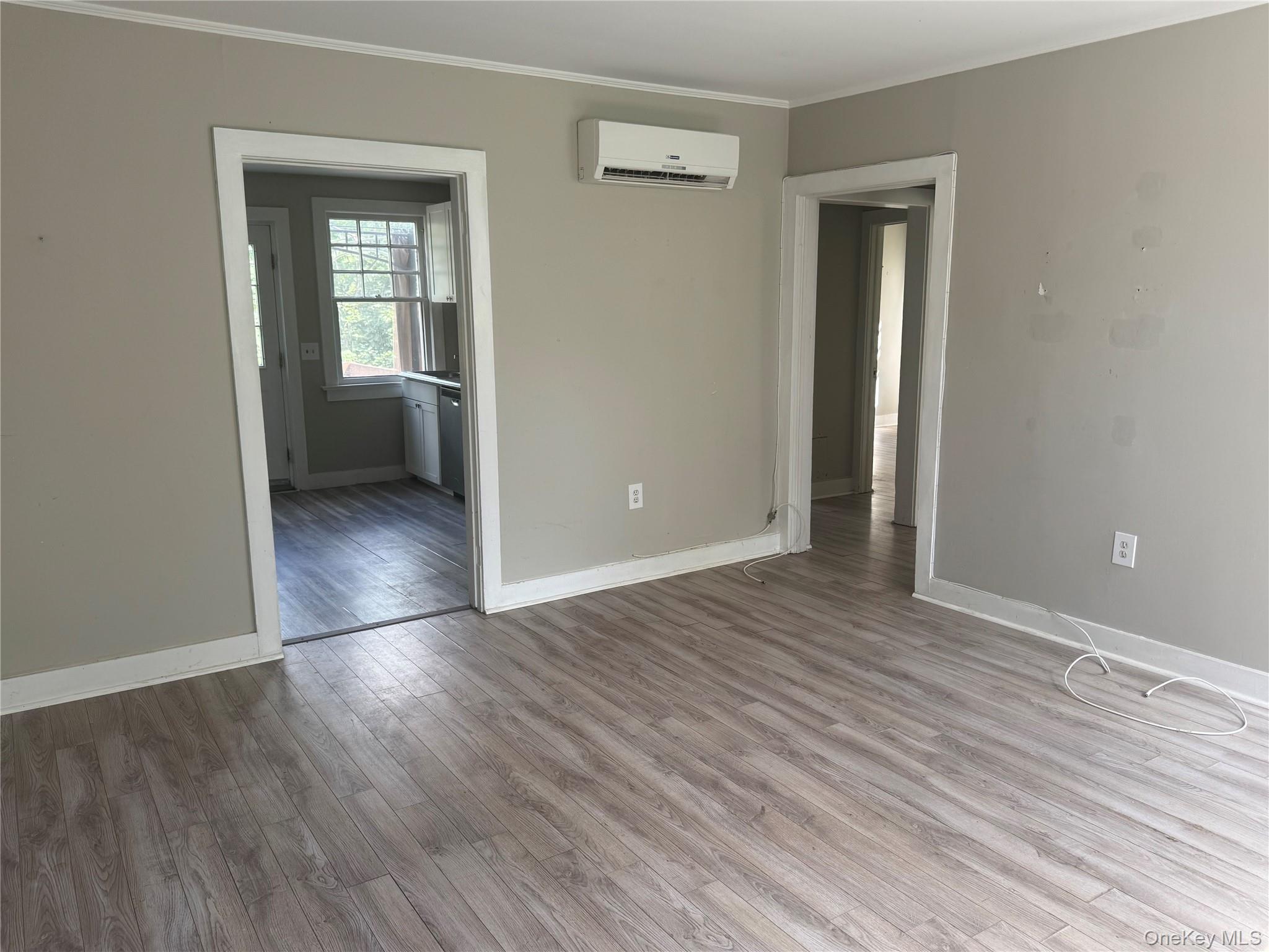 425 Landing Avenue Property Photo 4