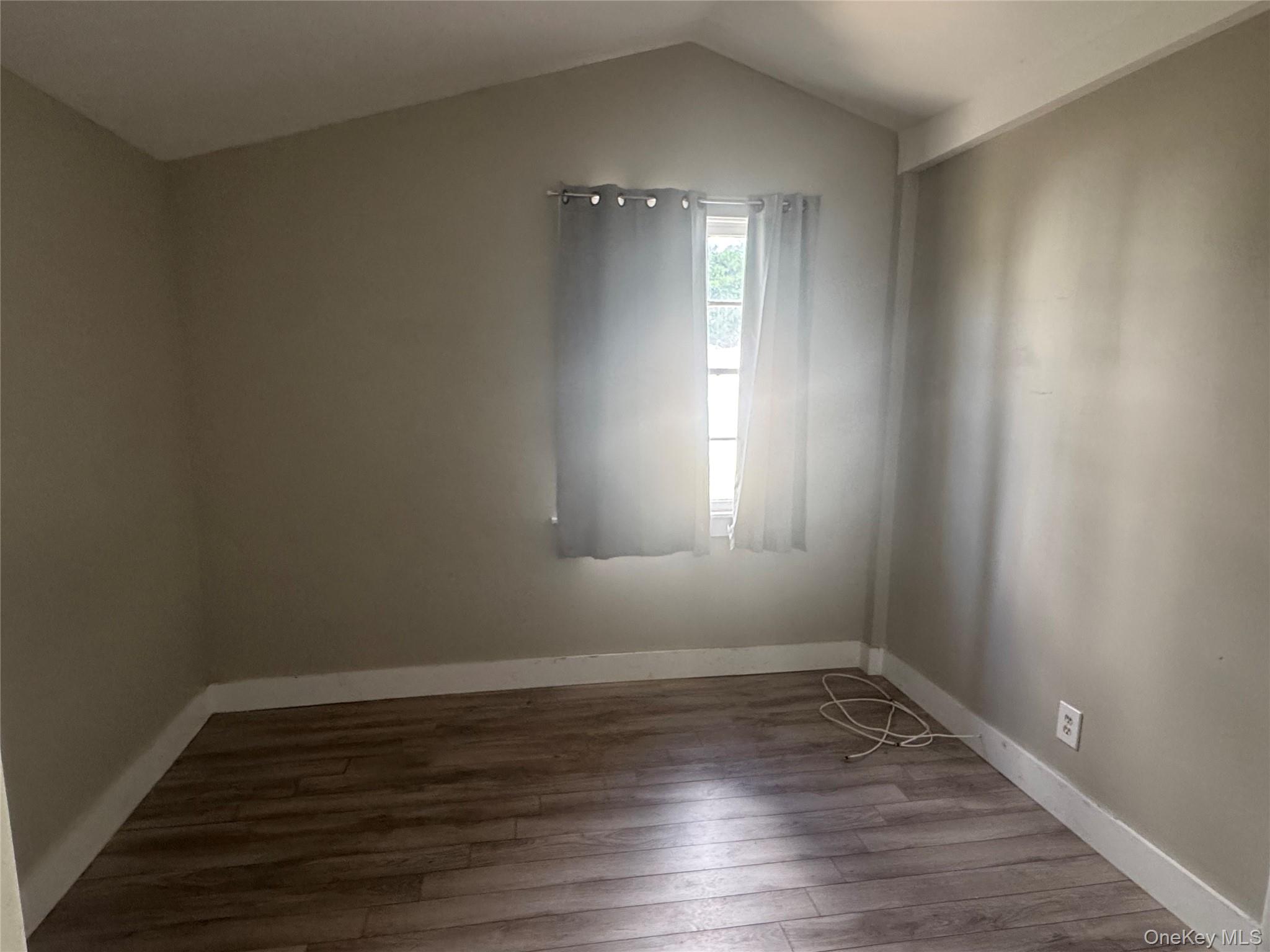 425 Landing Avenue Property Photo 5