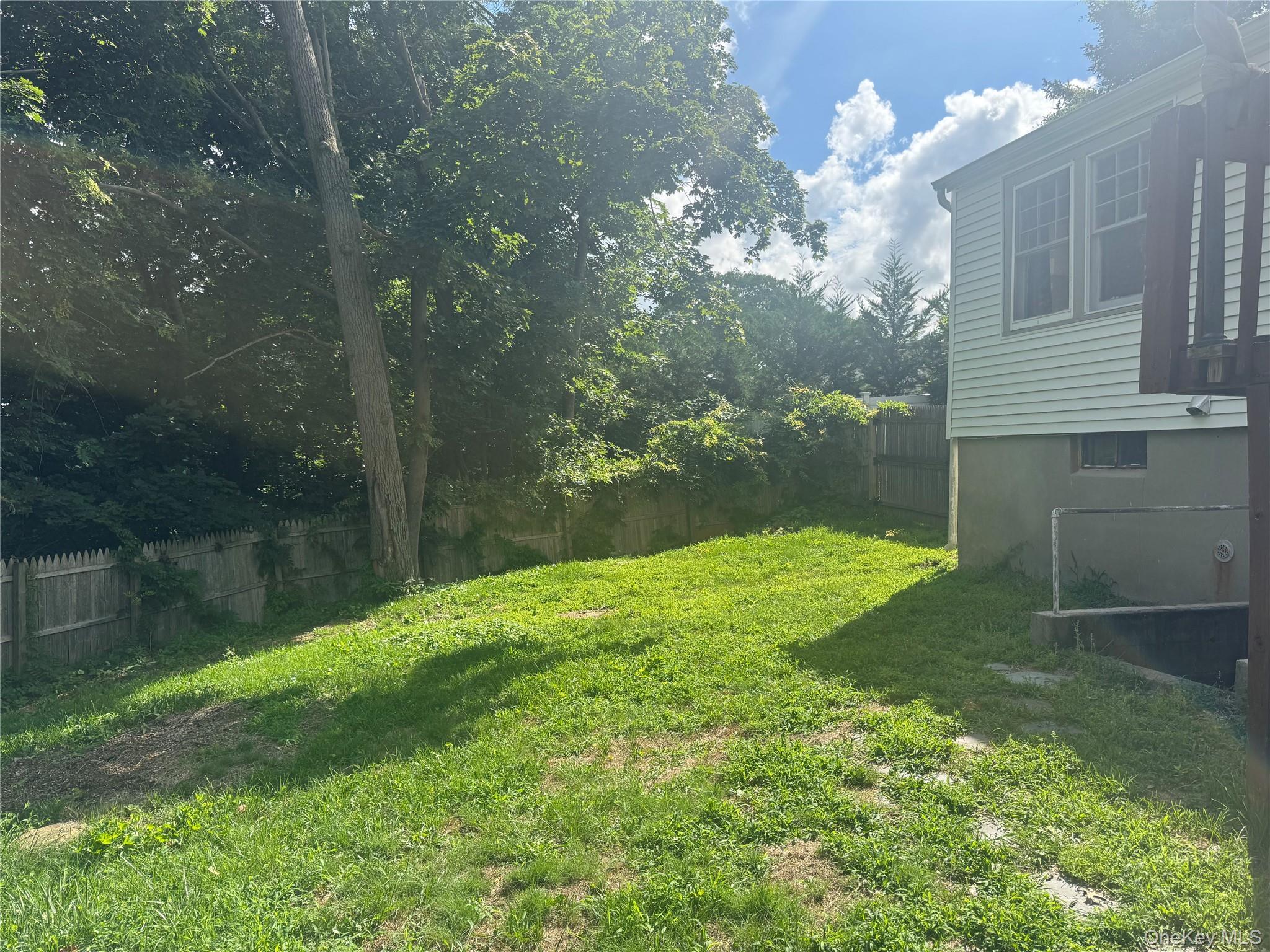 425 Landing Avenue Property Photo 19