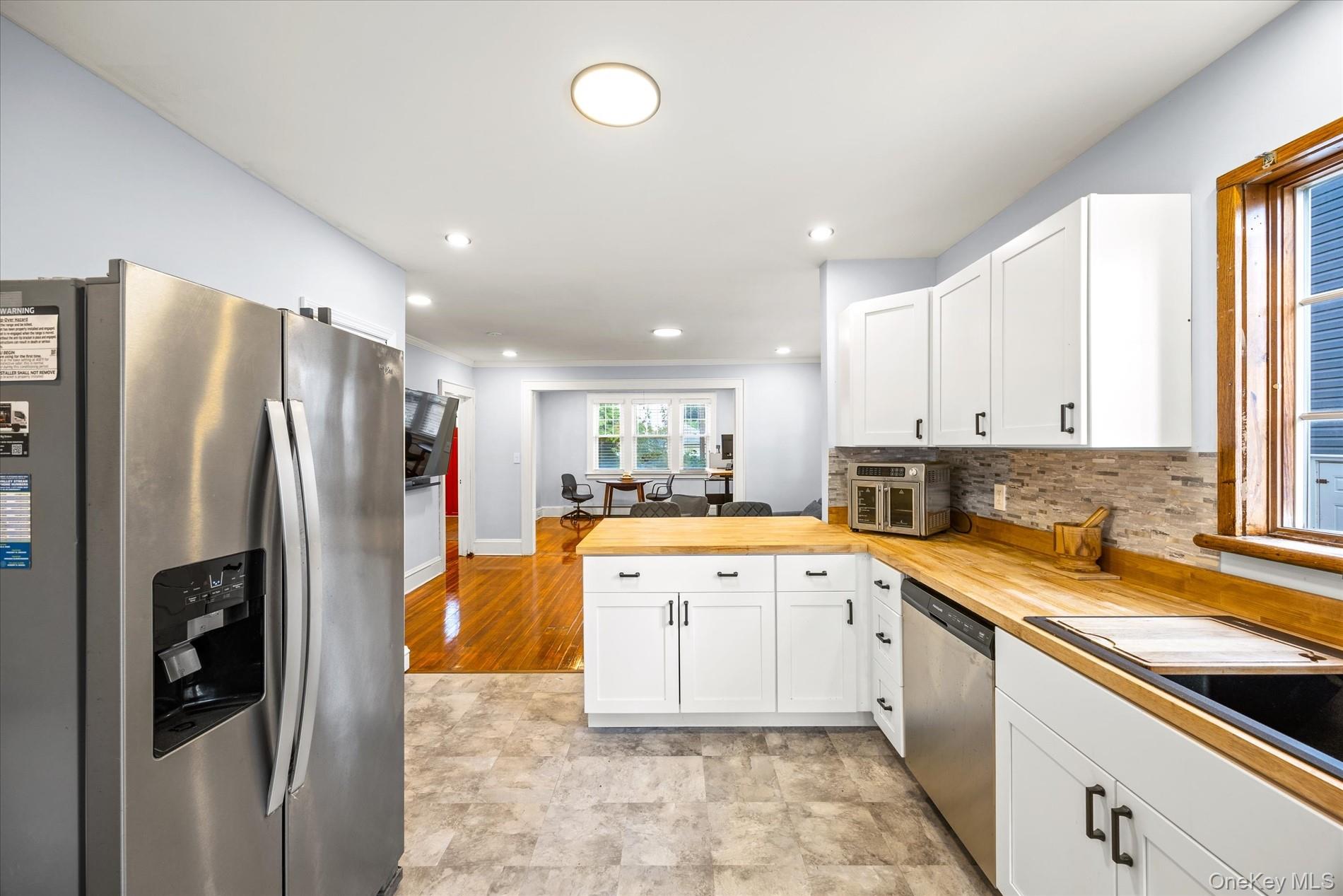 42 N Corona Avenue Property Photo 12