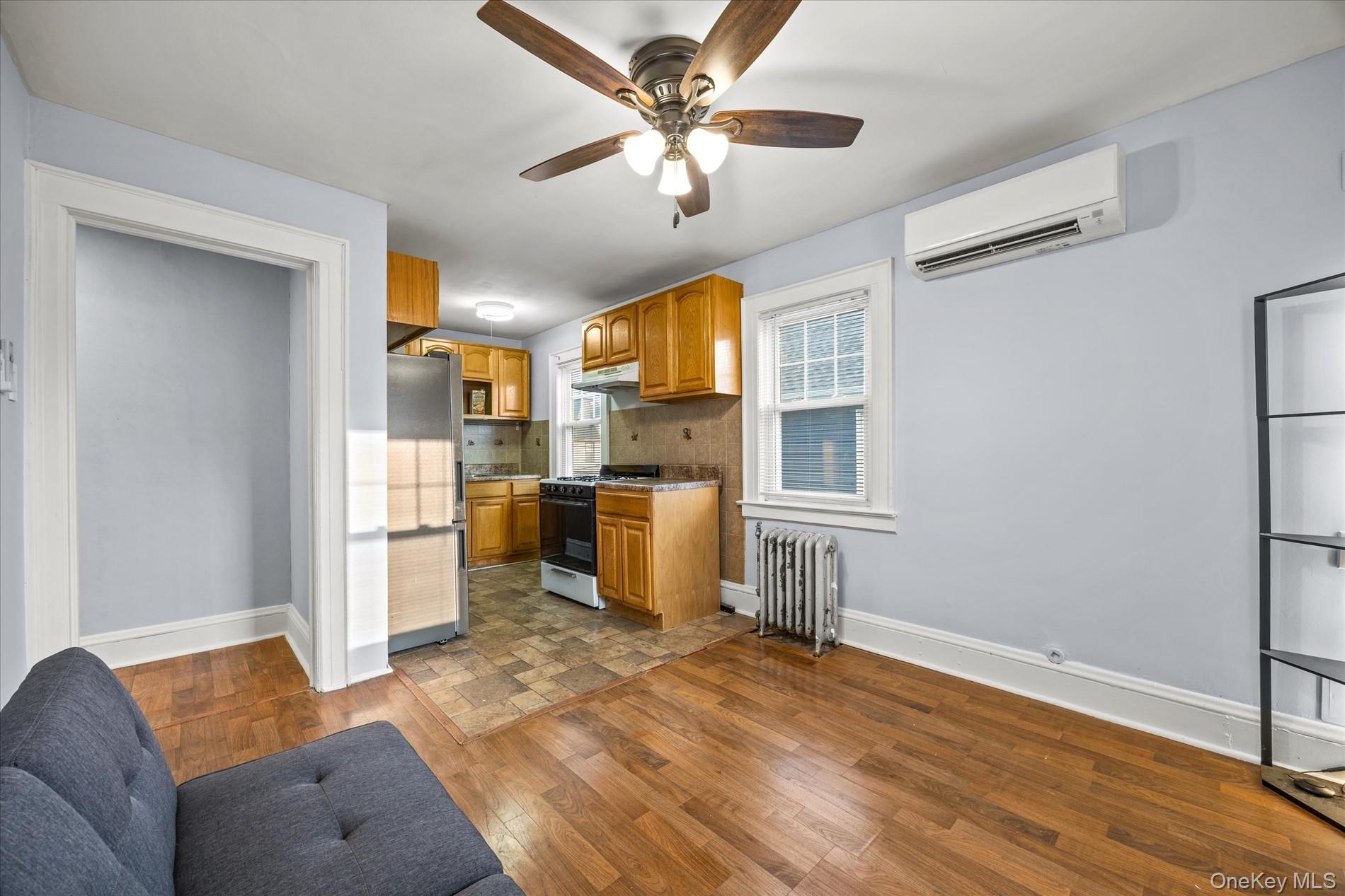 42 N Corona Avenue Property Photo 21