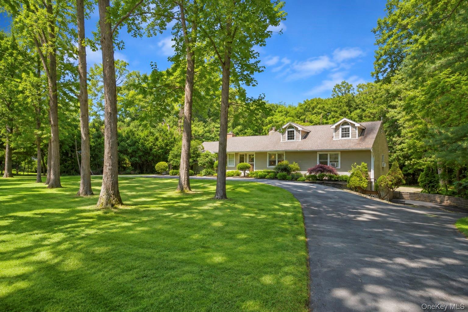 117 Hallock Road Property Photo 4
