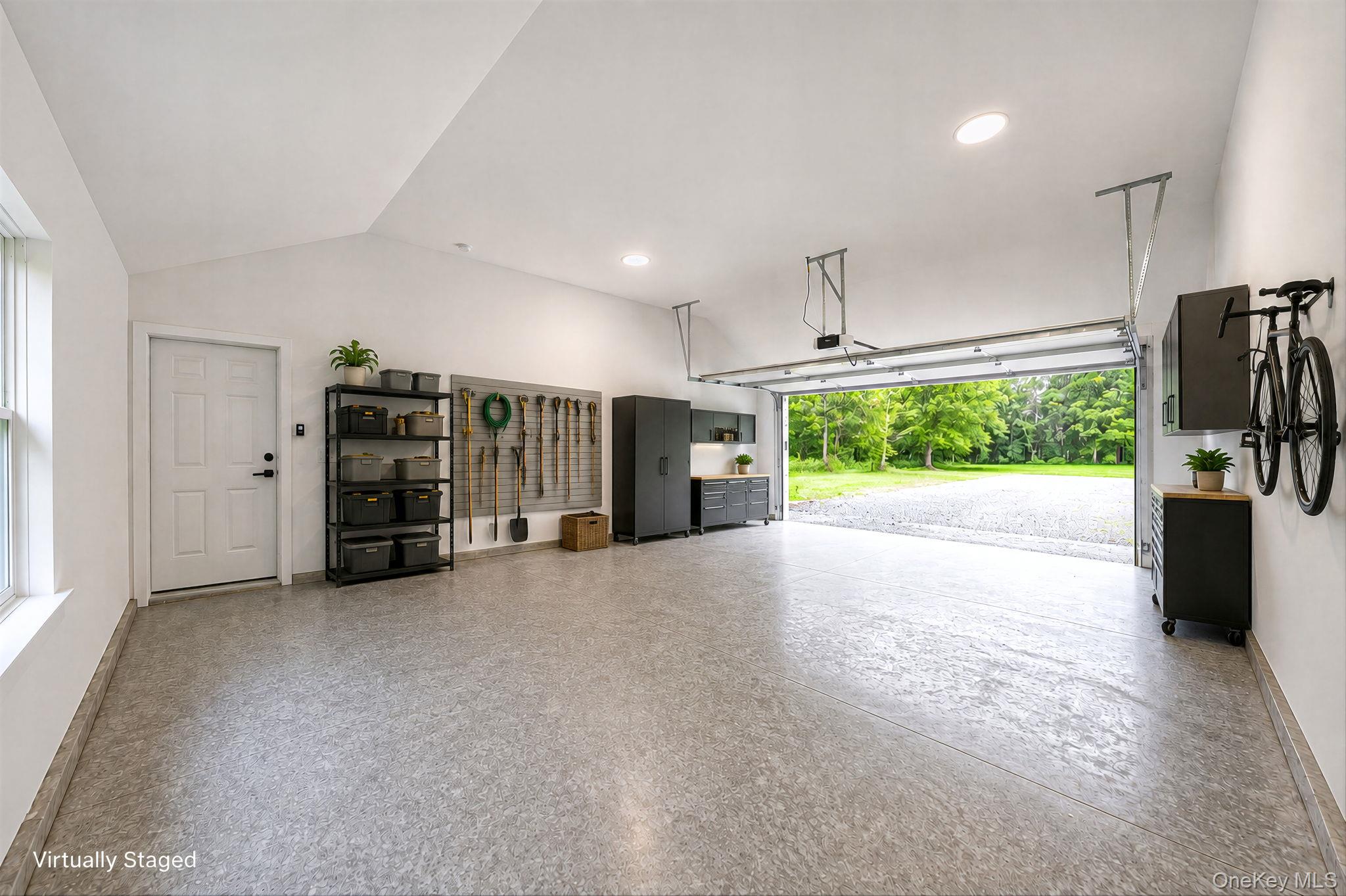2 Vernooy Drive Property Photo 22