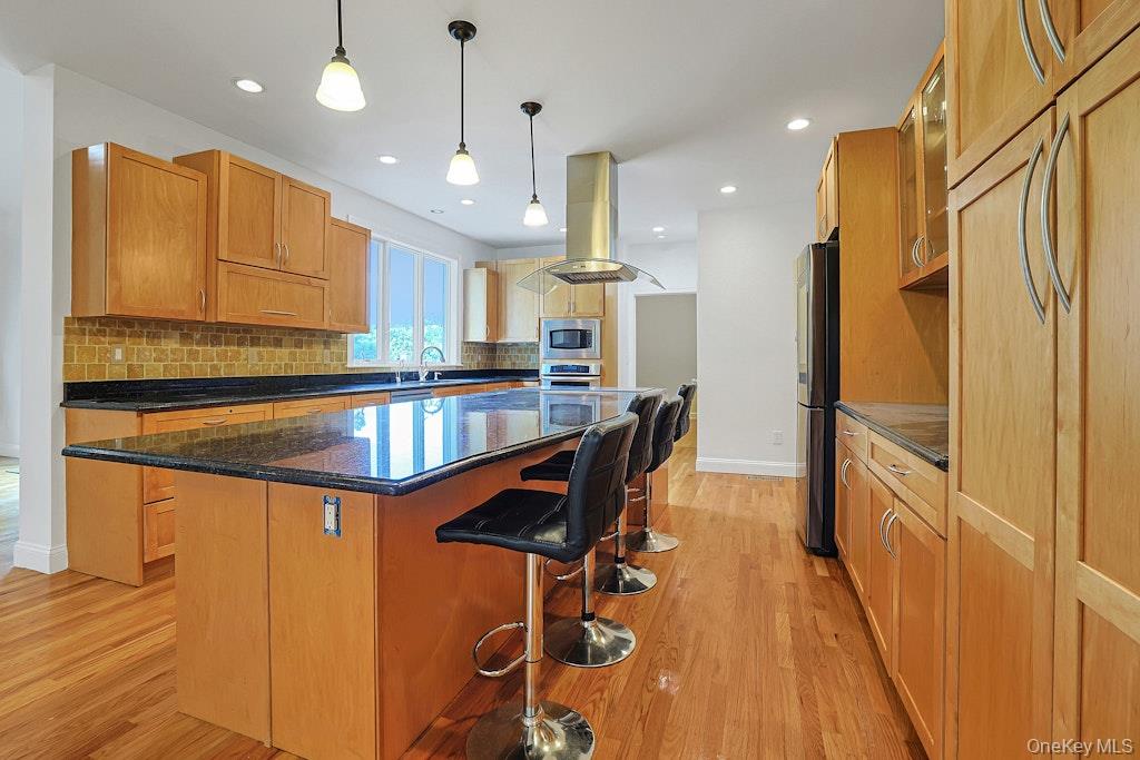 465 North Street Property Photo 18