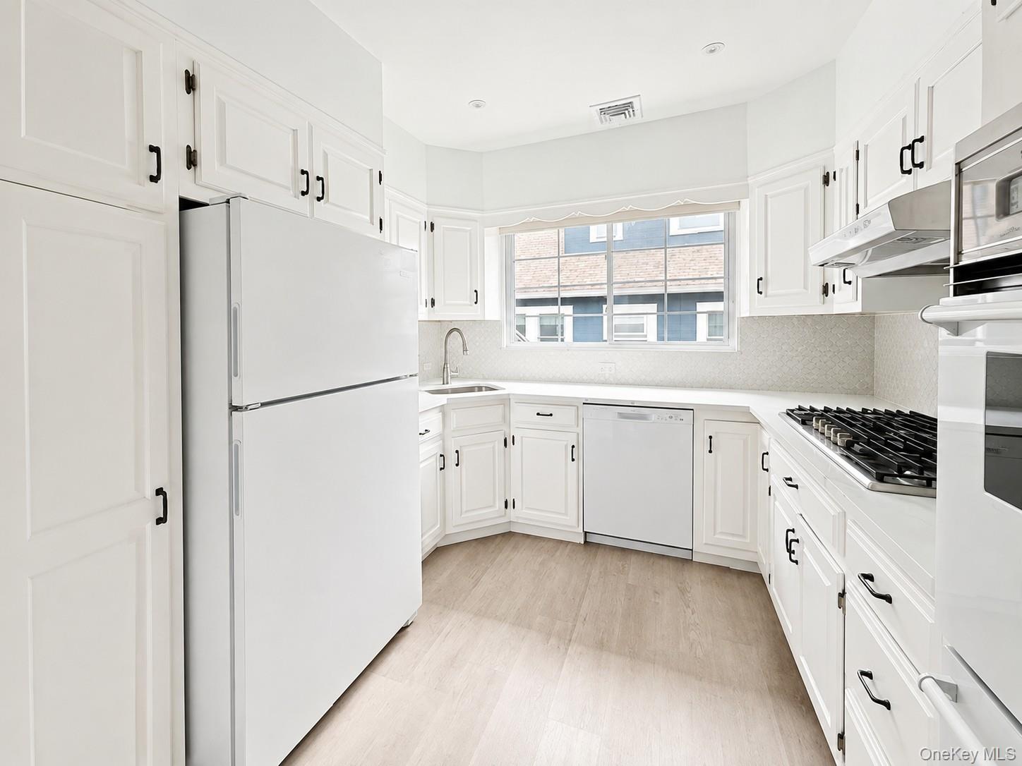 29 Chestnut Avenue 2 Property Photo 2