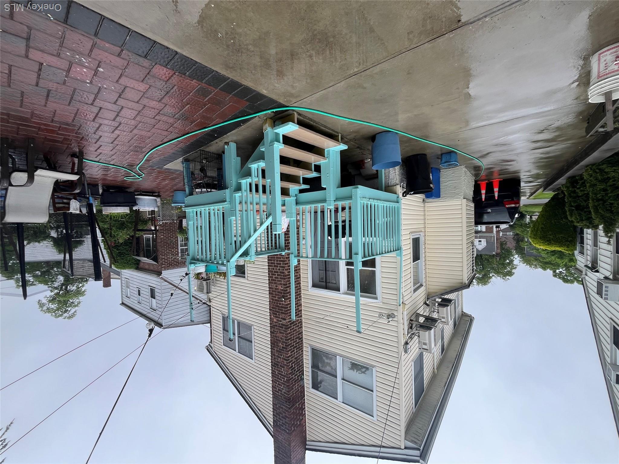 8622 251st Street Property Photo 18