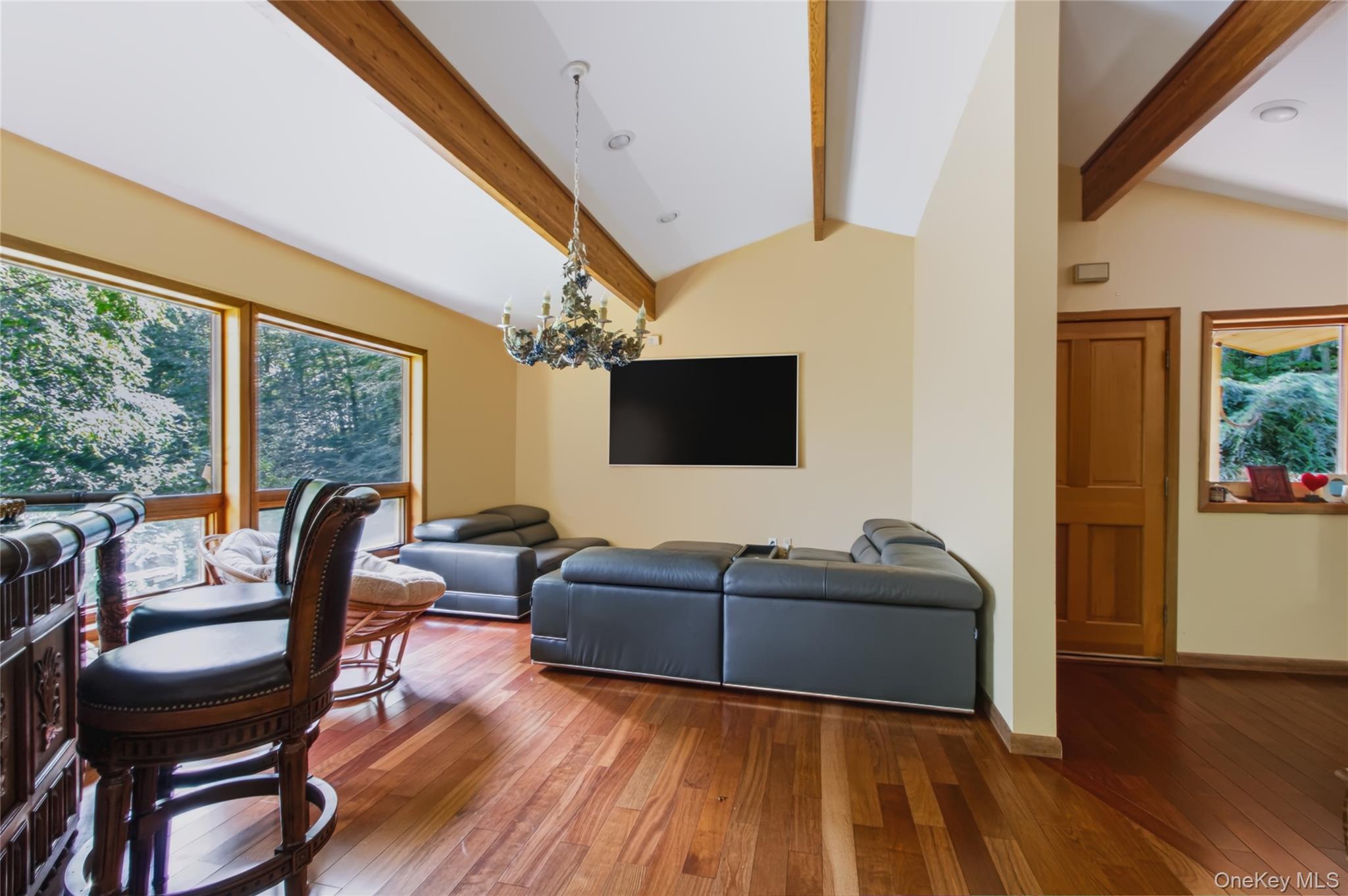 69 Canopus Hill Road Property Photo 5