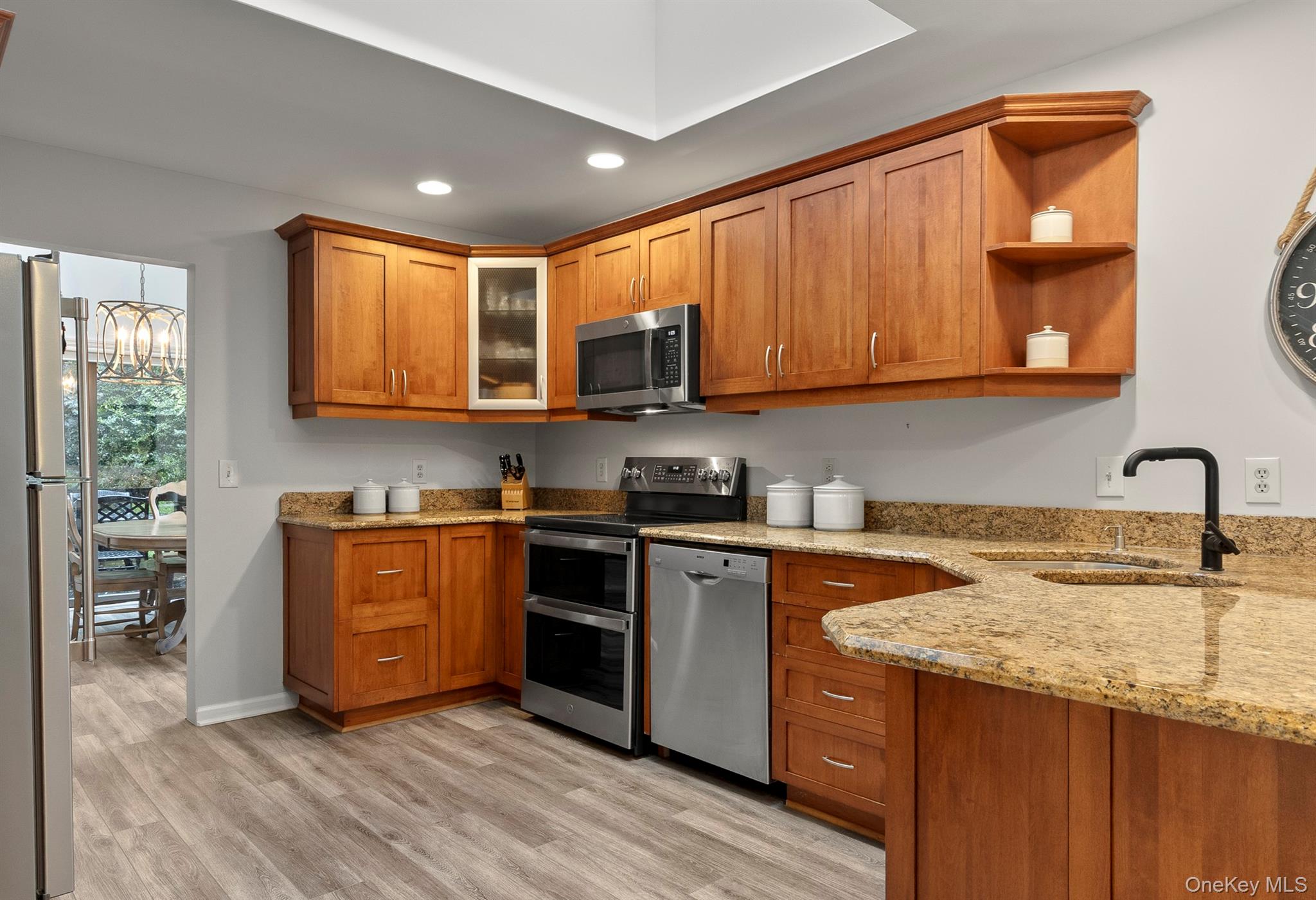 31 Cotswold Drive Property Photo 13