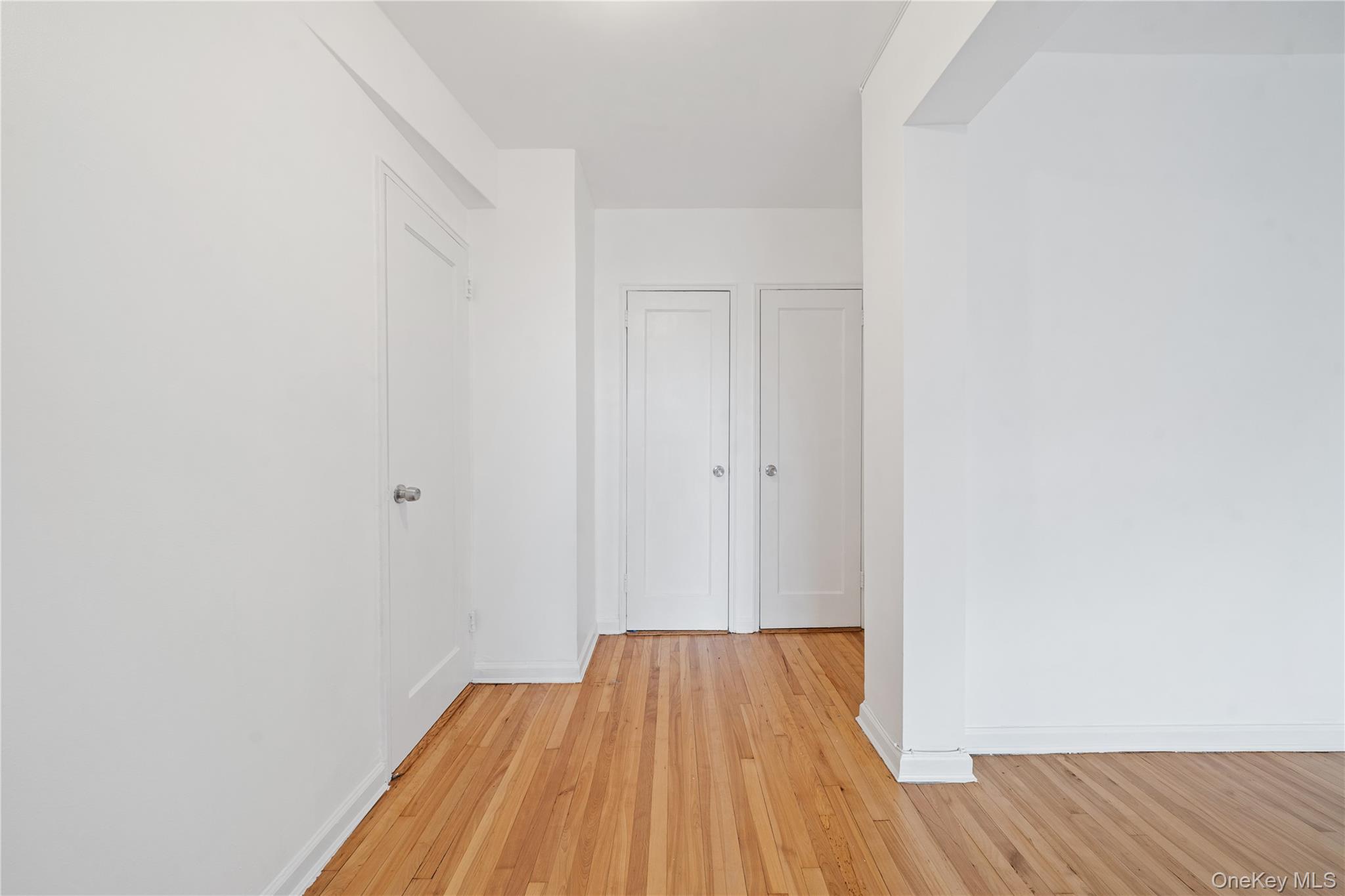 88-10 35th Avenue 3f Property Photo 9