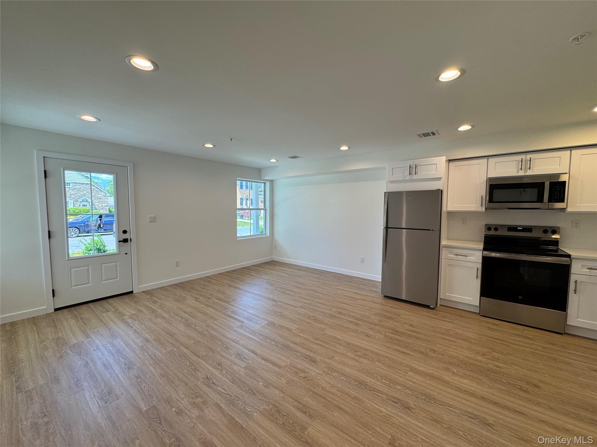 13 Park Avenue 1a Property Photo 5
