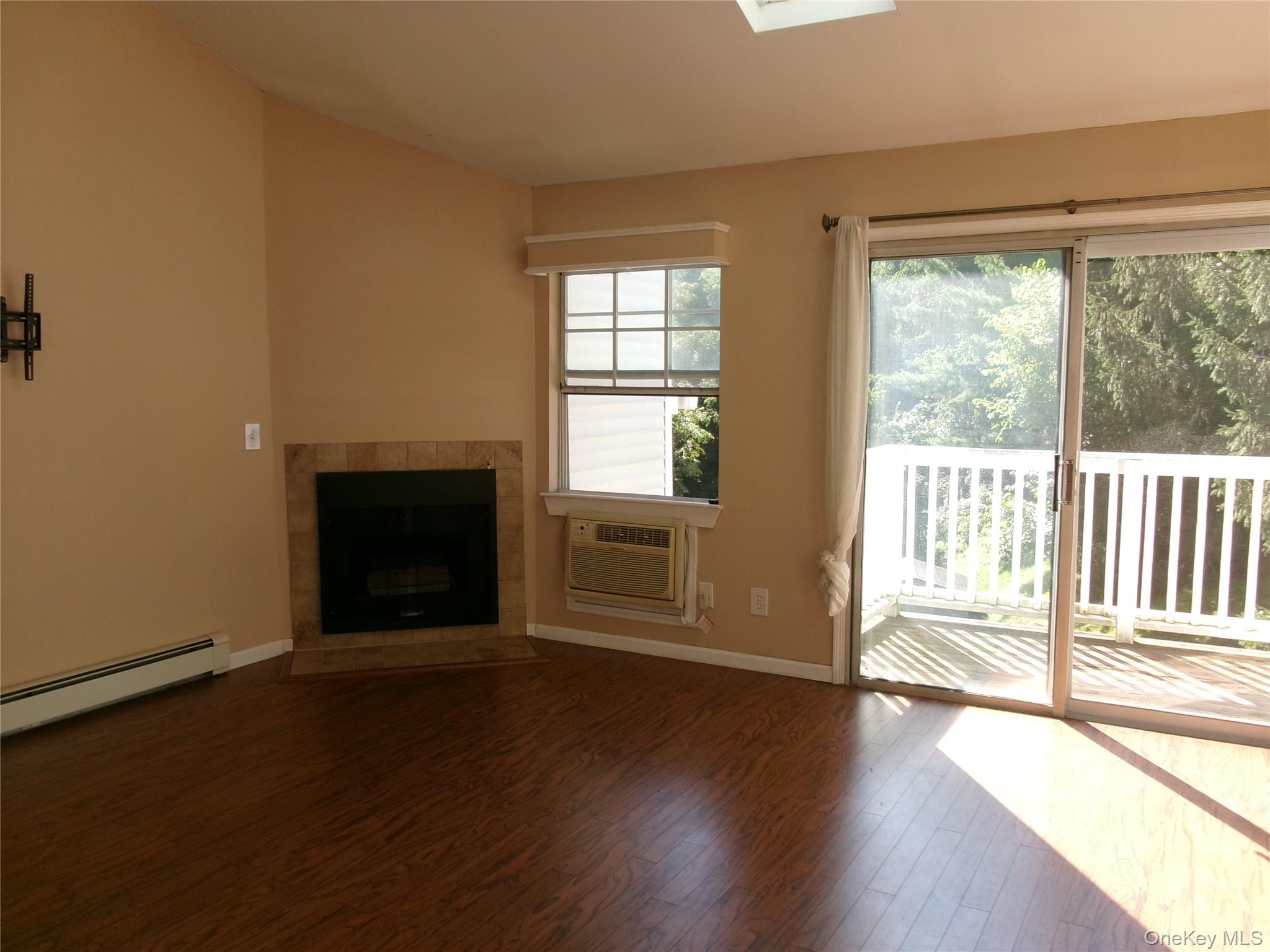 28 Lexington Hill 6 Property Photo 5