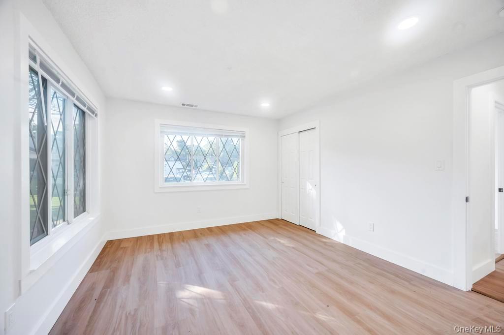 6 Amesworth Court Property Photo 14