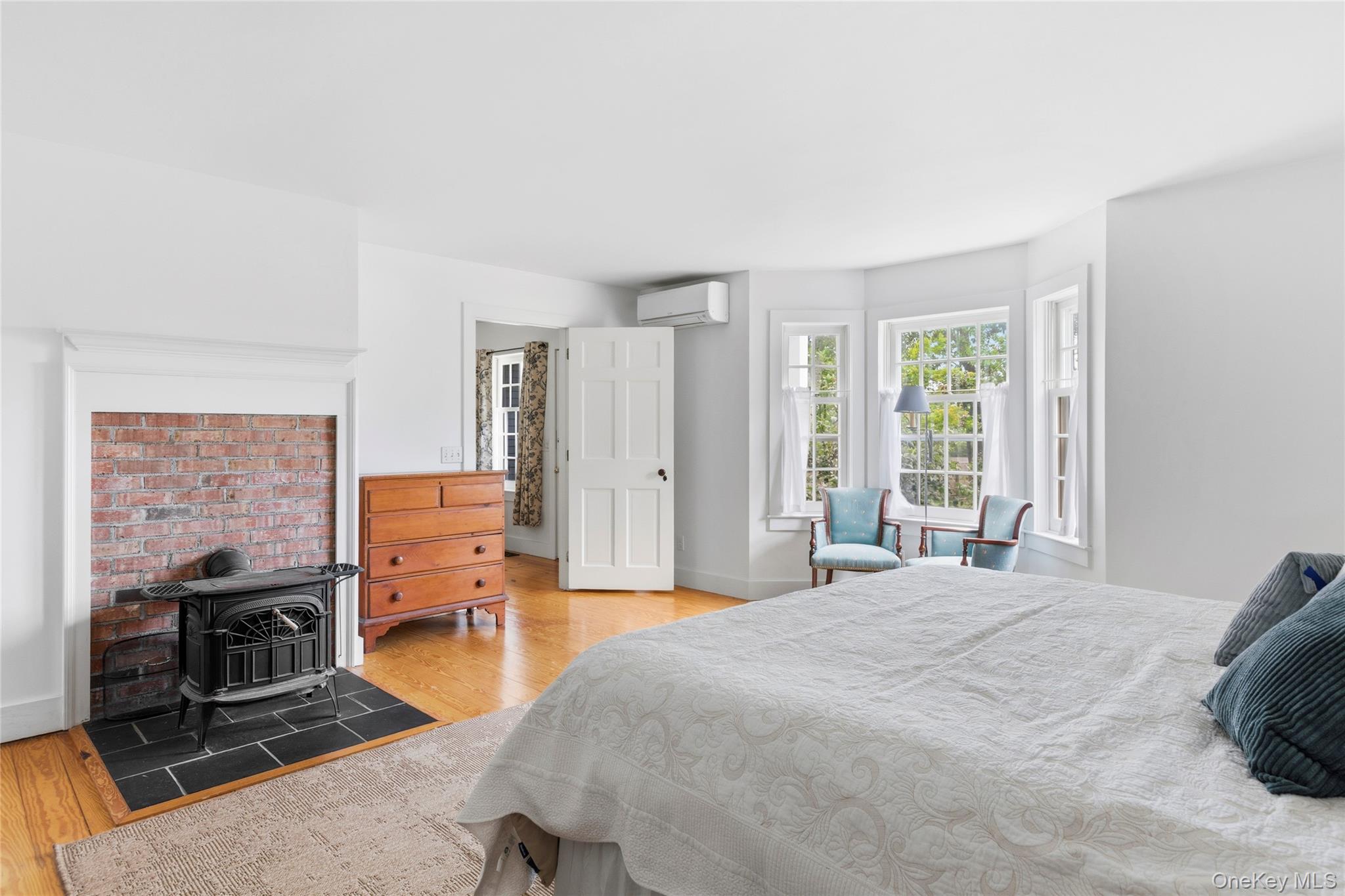 9 Aberdeen Lane Property Photo 6