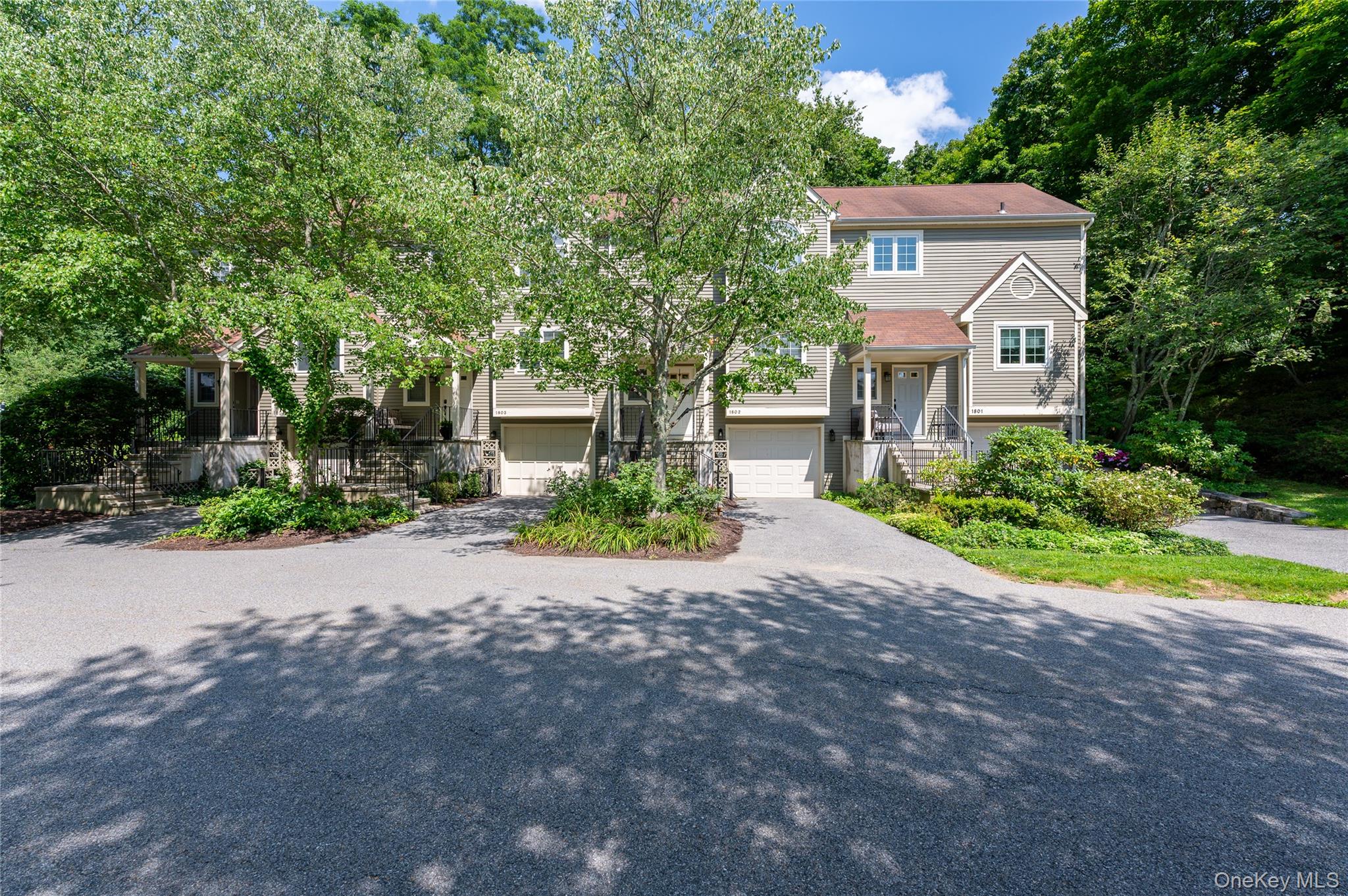 1802 Regent Drive Property Photo 6