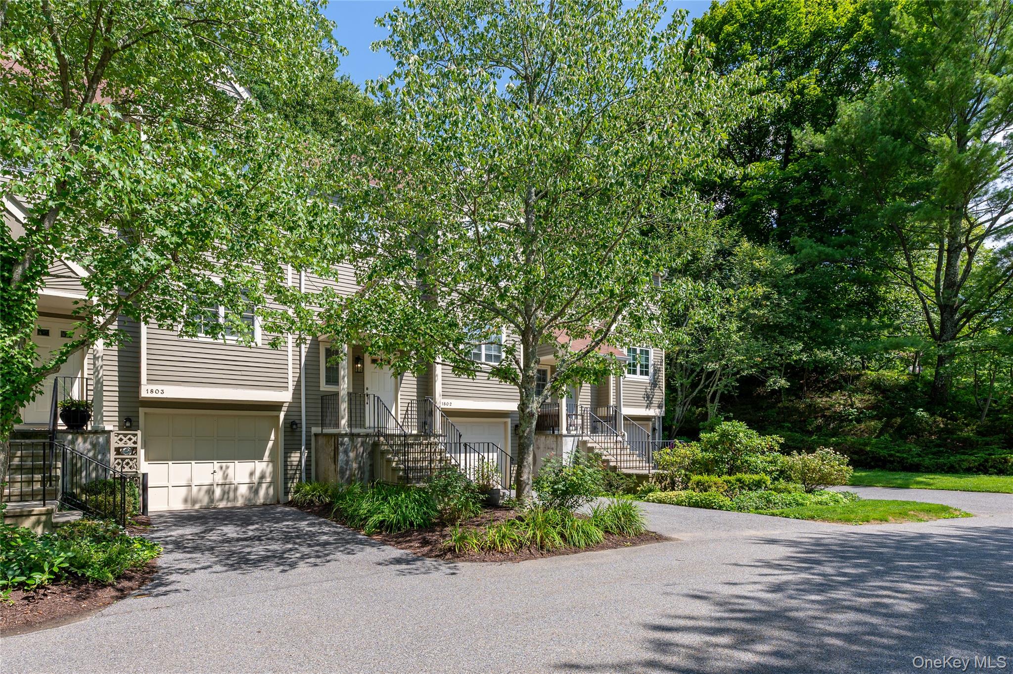 1802 Regent Drive Property Photo 8
