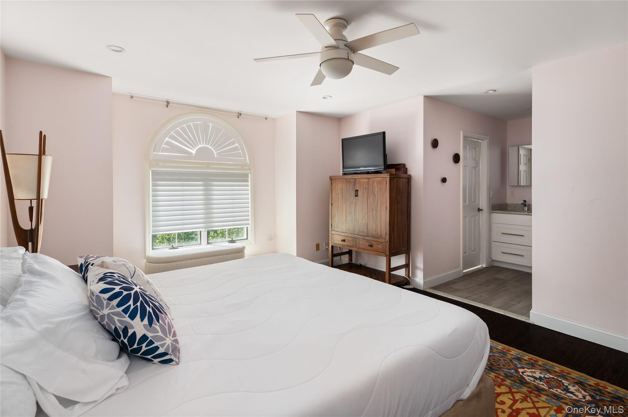 1802 Regent Drive Property Photo 25
