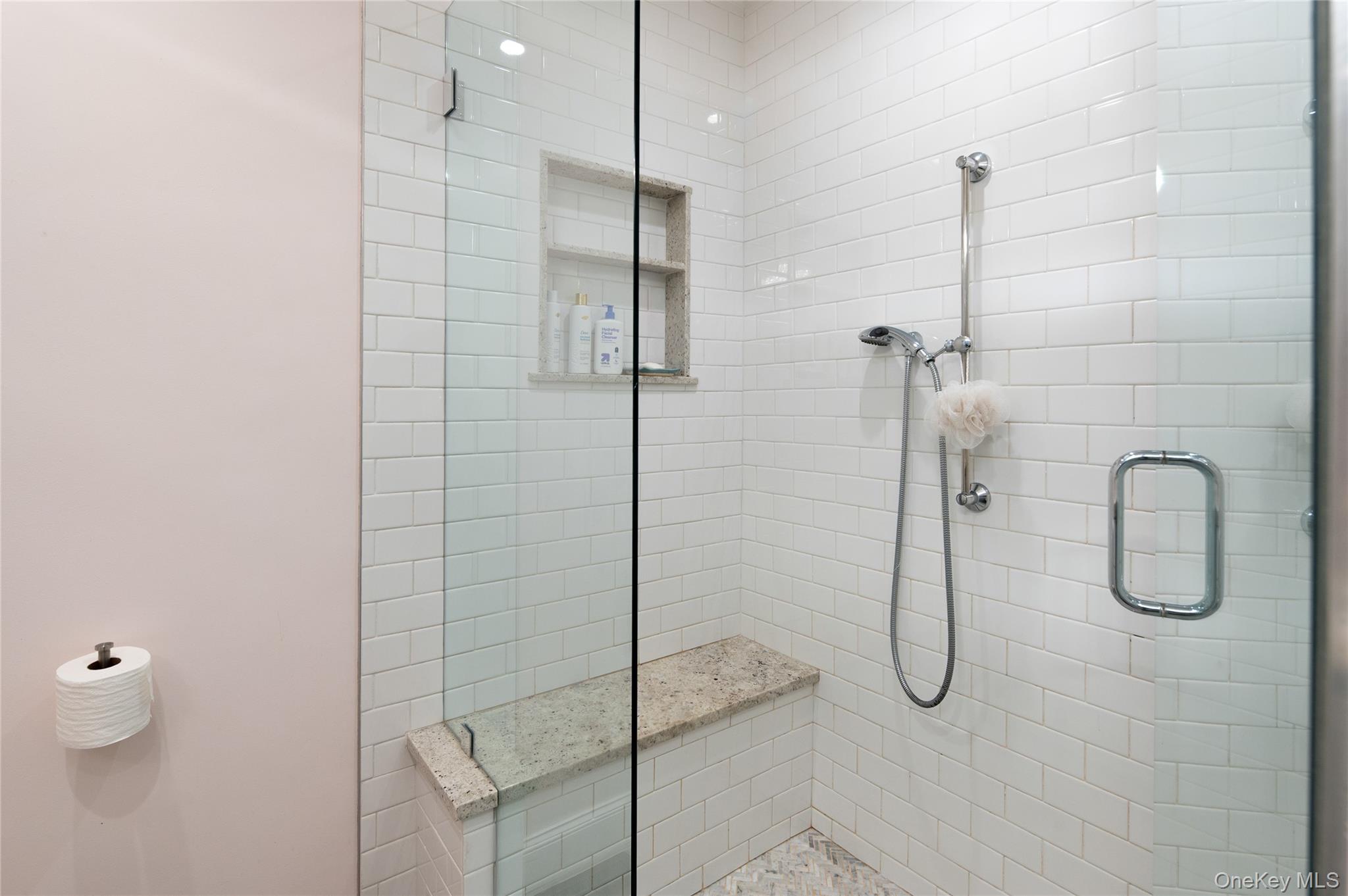 1802 Regent Drive Property Photo 27