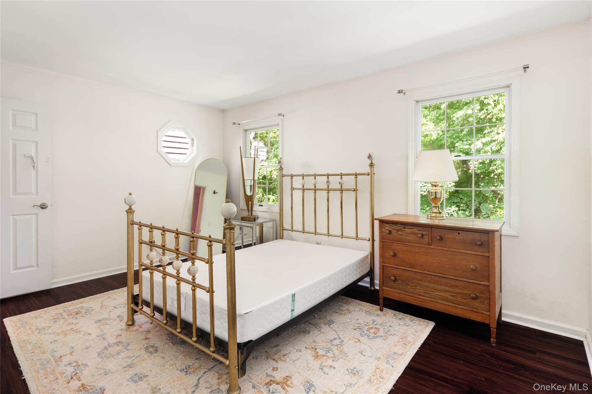1802 Regent Drive Property Photo 32
