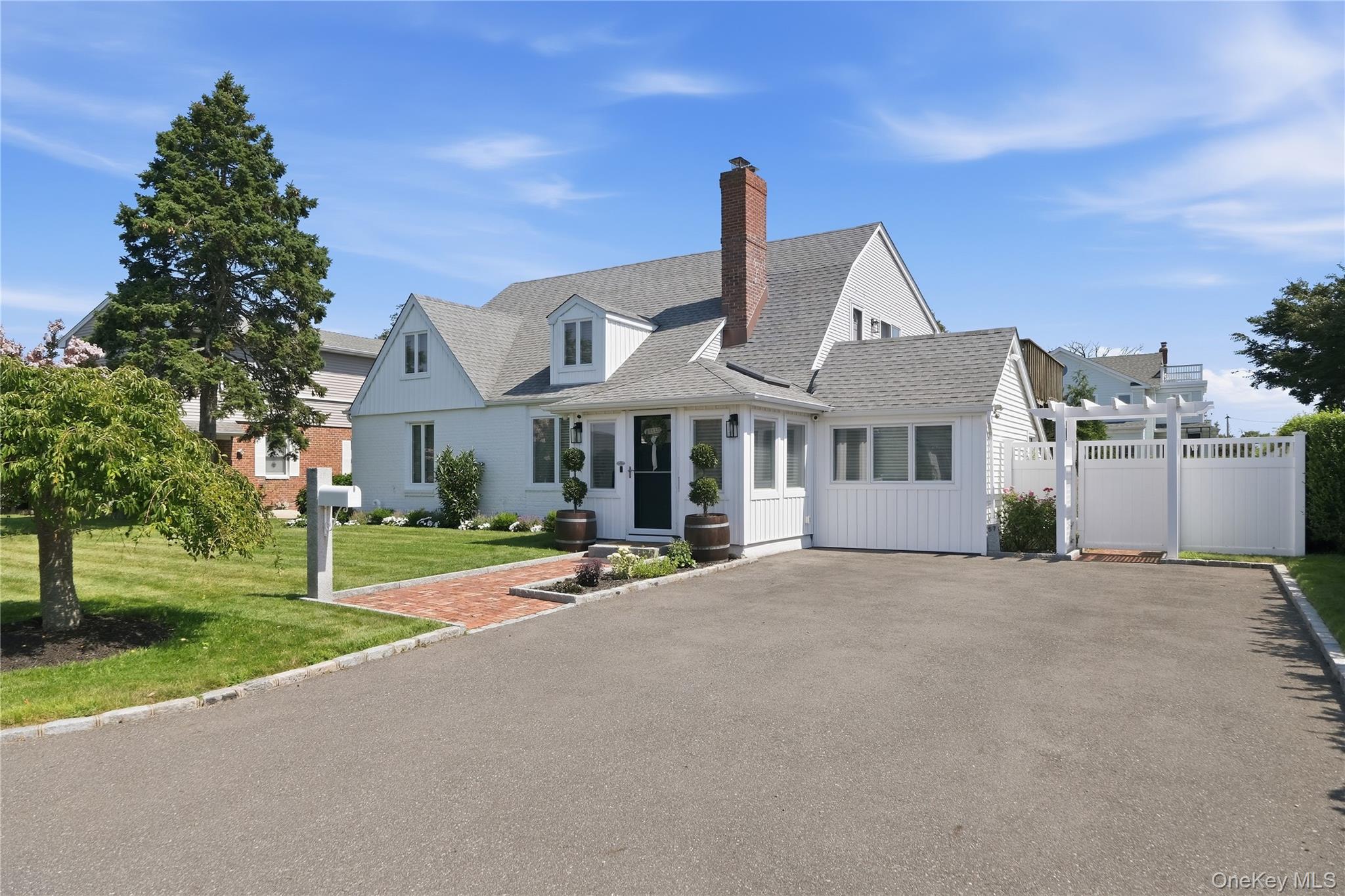 57 Girard Avenue Property Photo 3