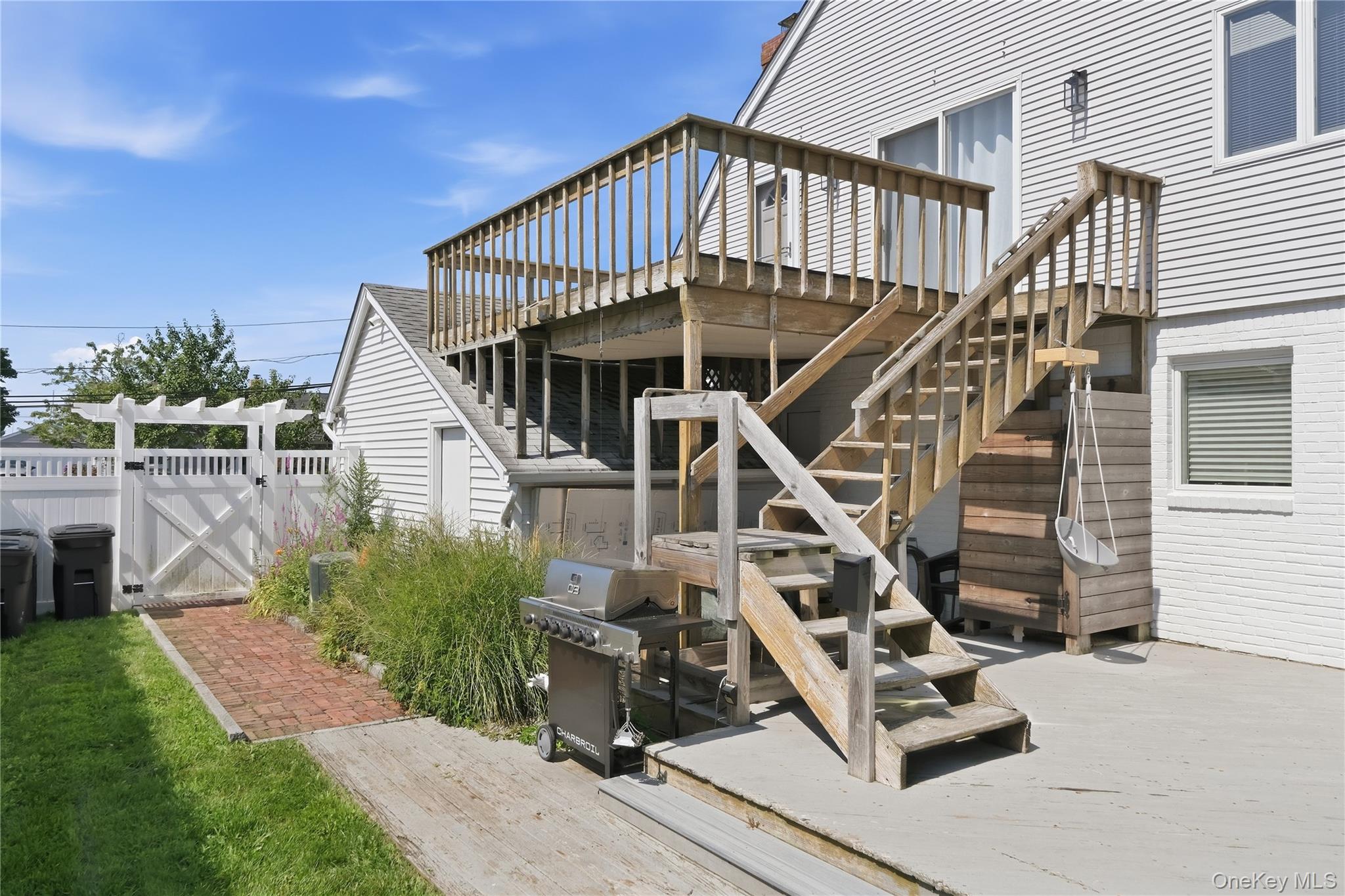 57 Girard Avenue Property Photo 37