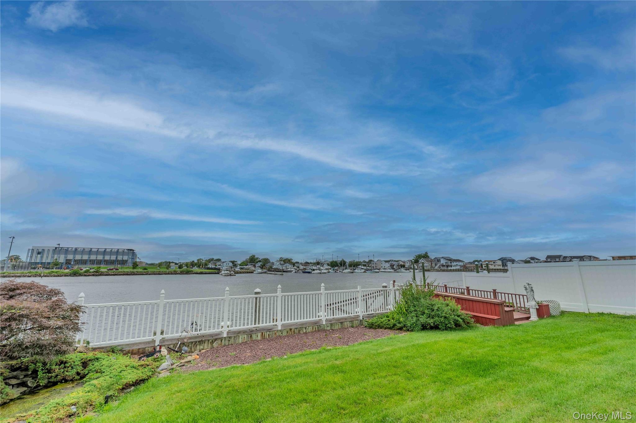 3232 Ocean Harbor Drive Property Photo 18