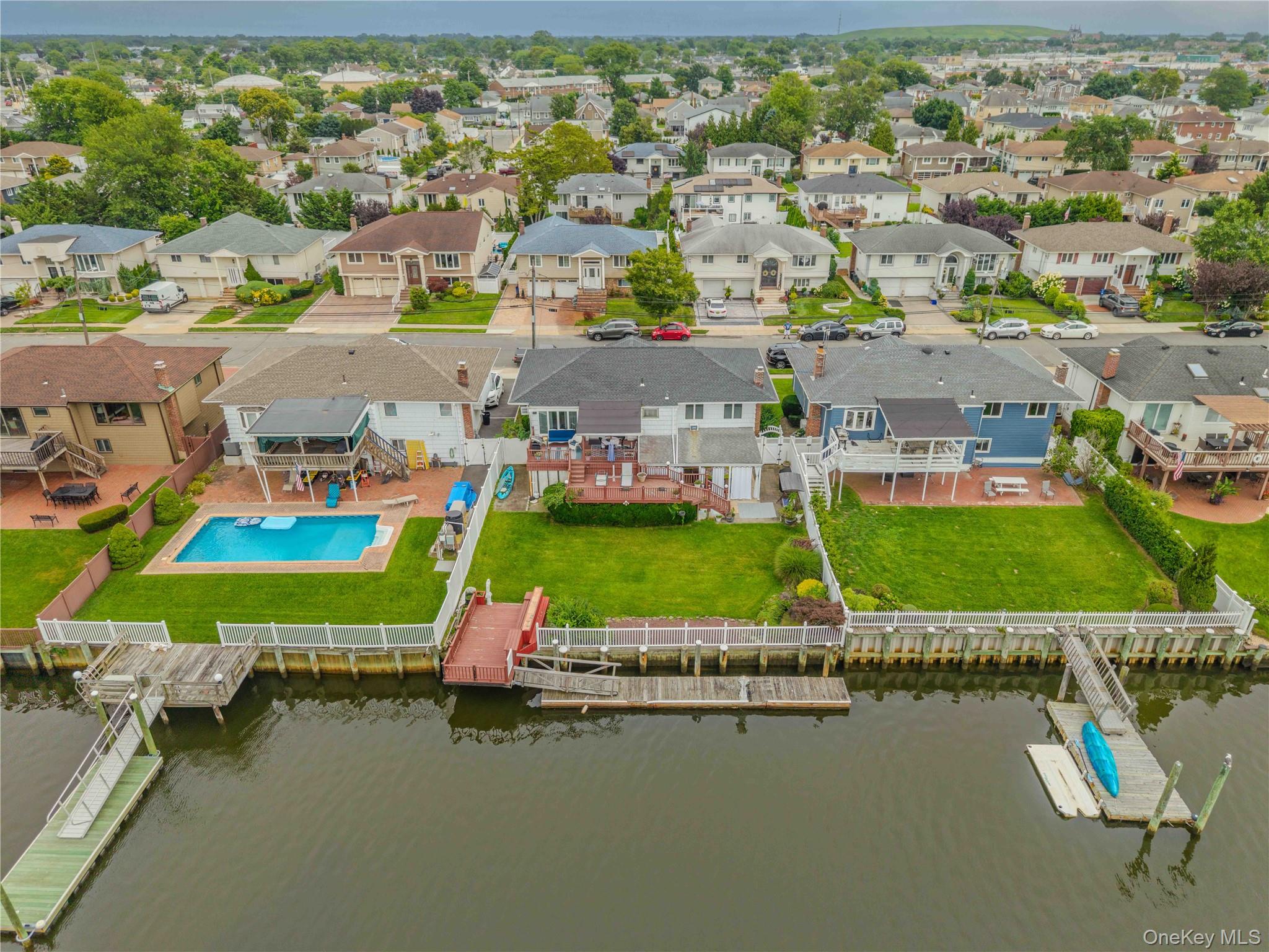 3232 Ocean Harbor Drive Property Photo 24