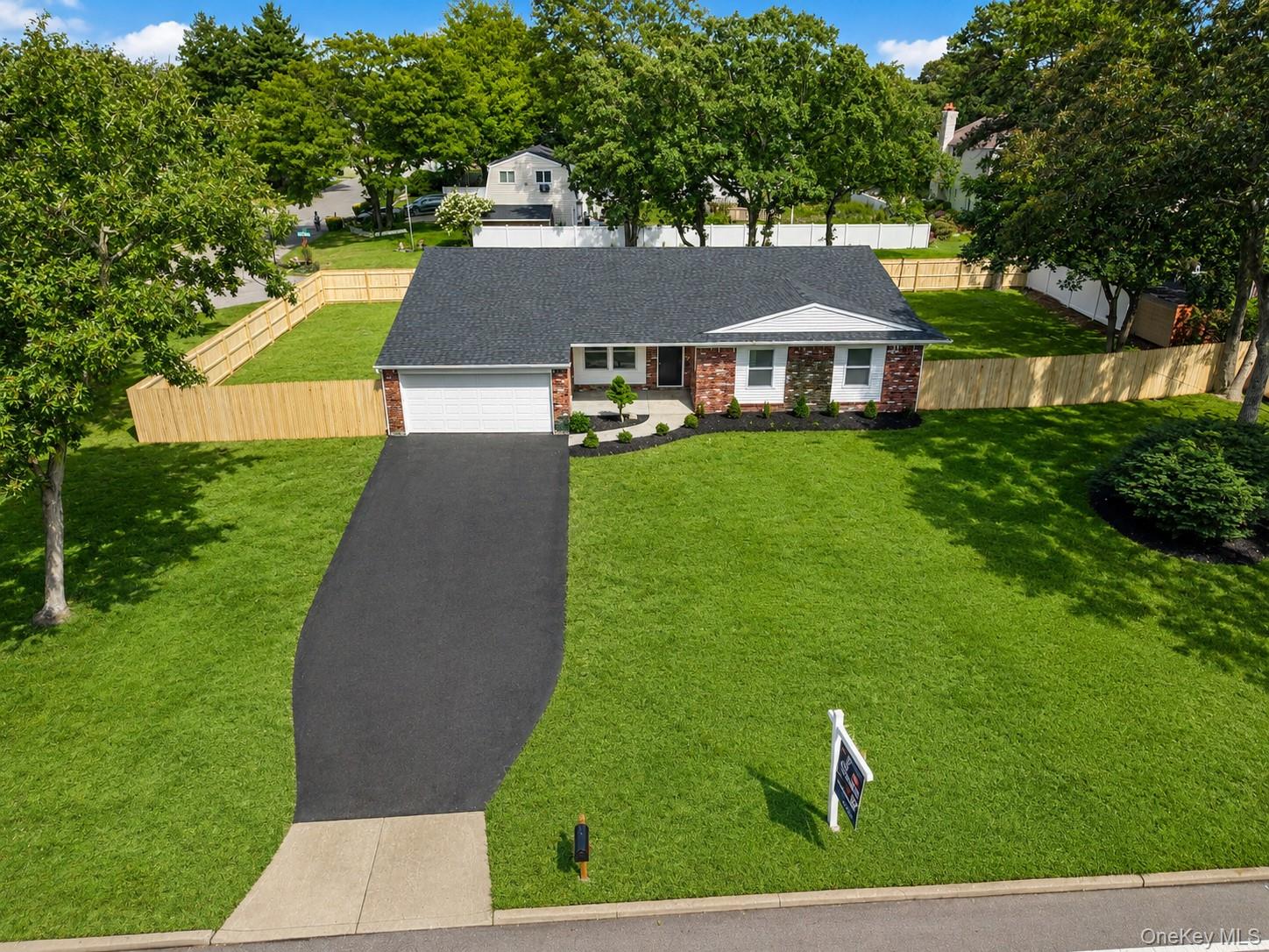 413 Bicycle Path Property Photo 2