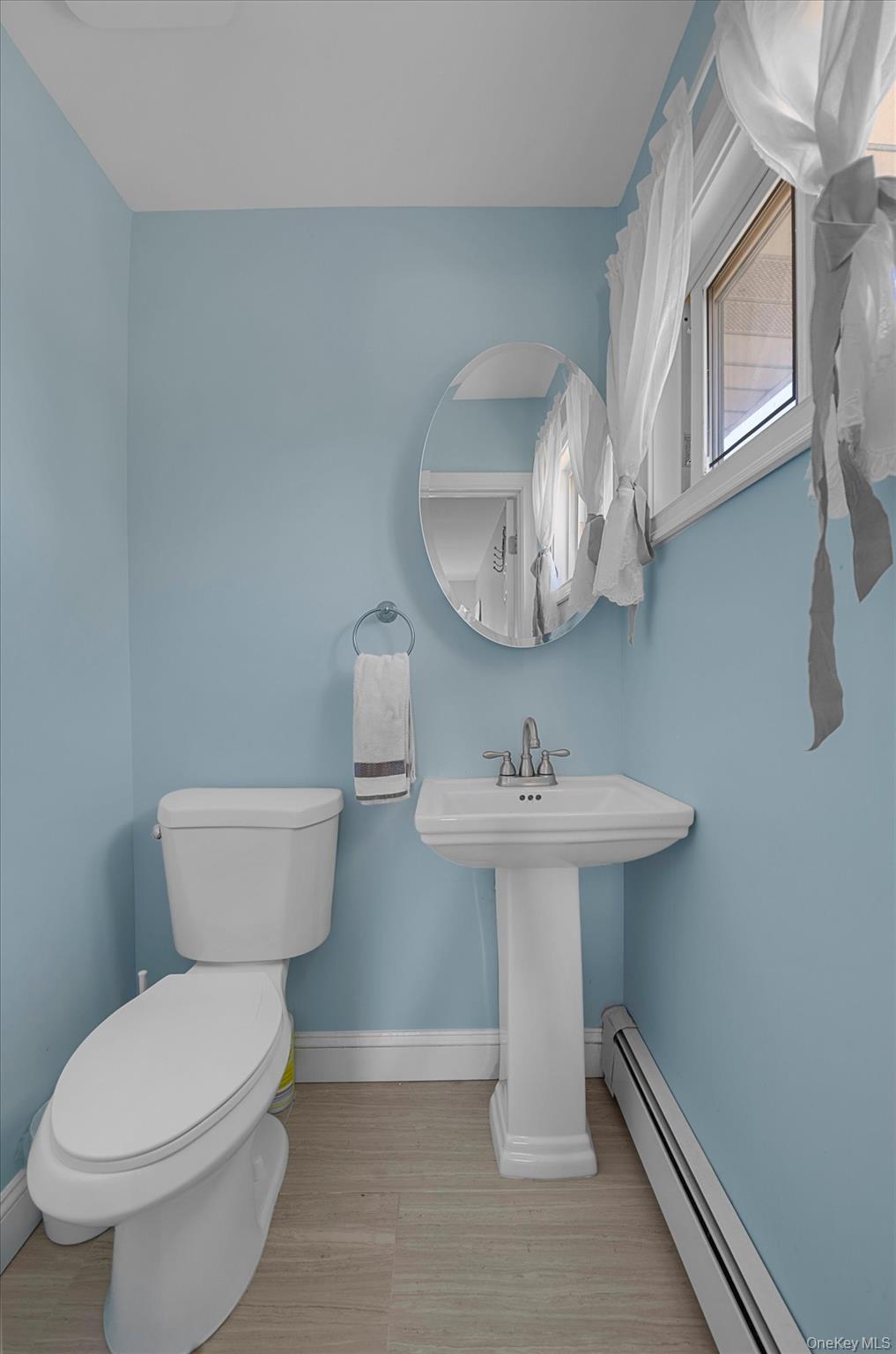 430 Violet Street Property Photo 10