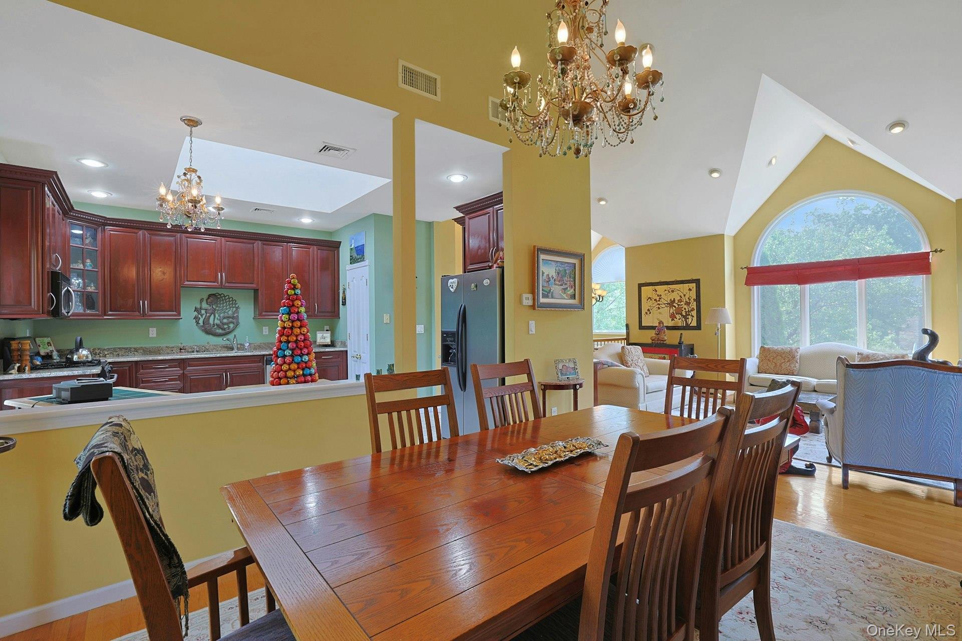 14 Stern Place Property Photo 11