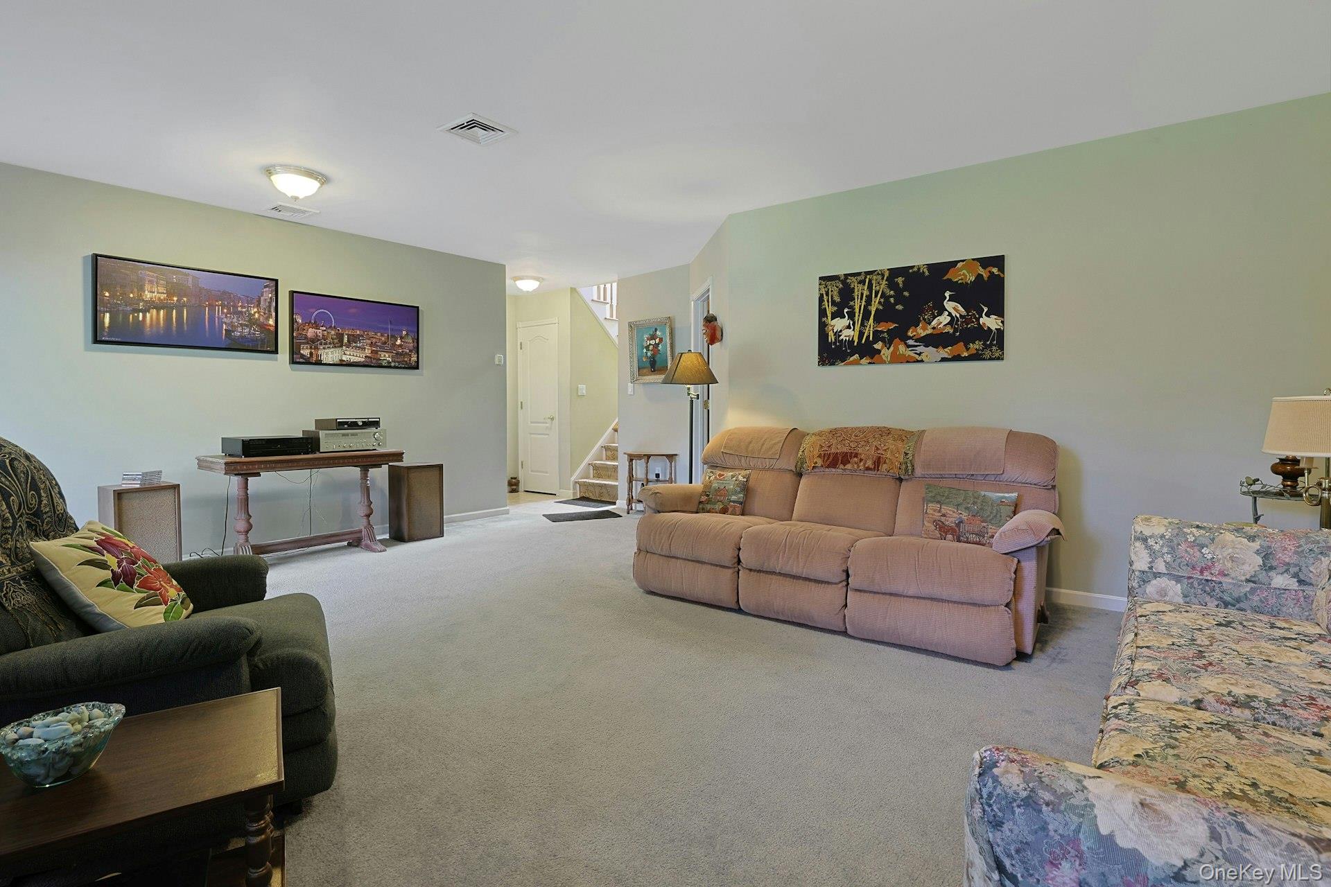 14 Stern Place Property Photo 26