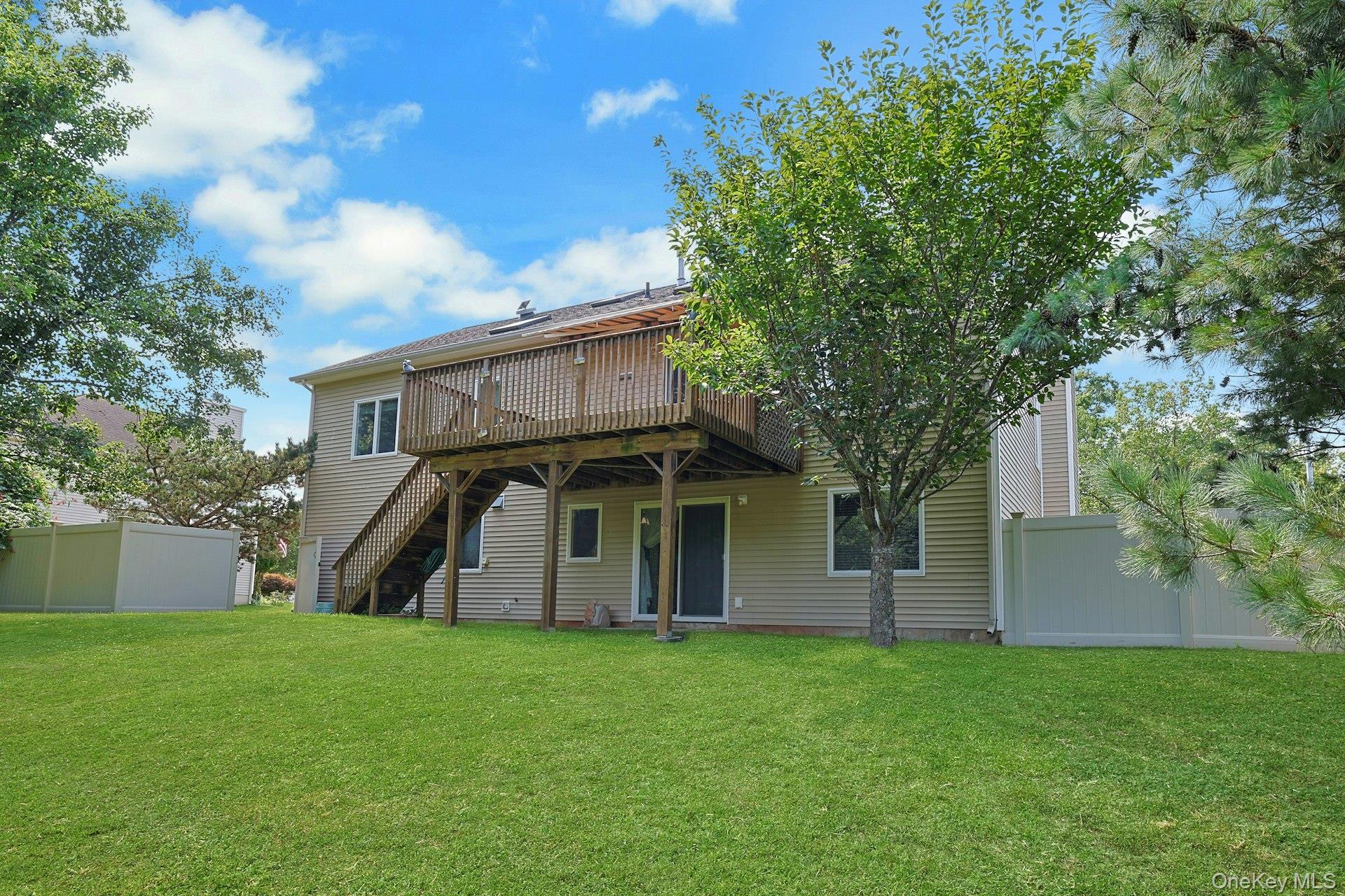 14 Stern Place Property Photo 30