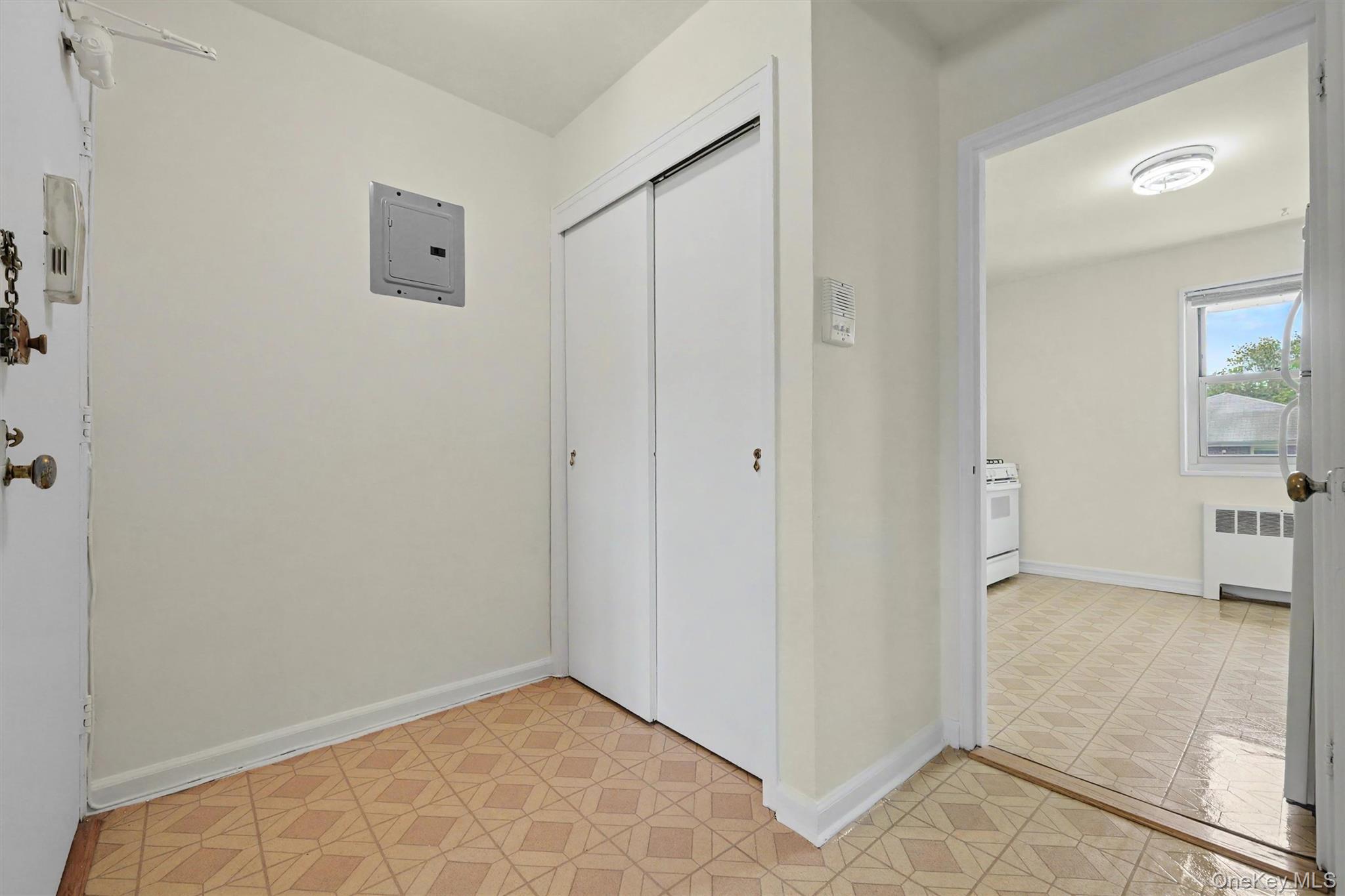 20 Dehaven Drive 2e Property Photo 14