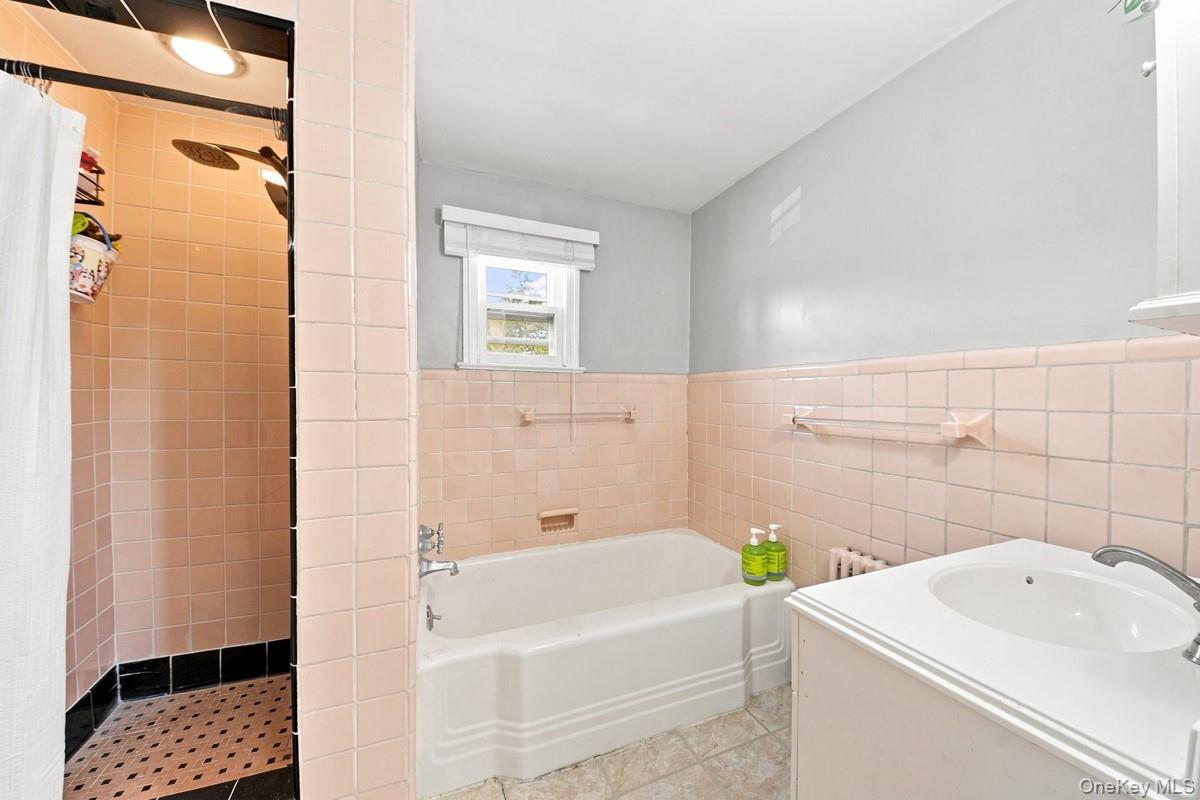 34 Keats Avenue Property Photo 19