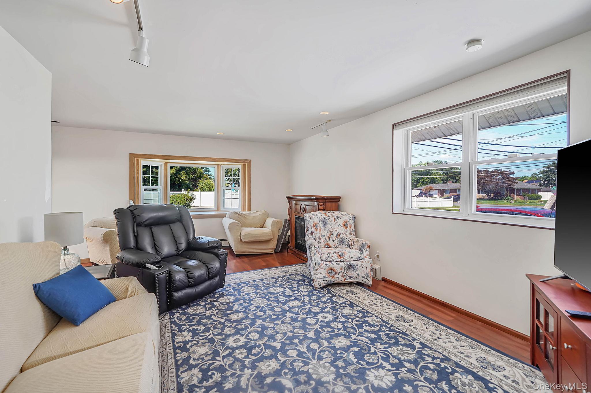 111 Liberty Avenue Property Photo 10