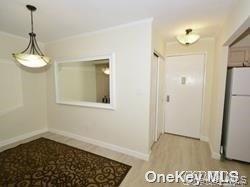 55 Monroe Boulevard 3l Property Photo 8
