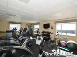 55 Monroe Boulevard 3l Property Photo 10