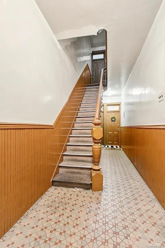 10-47 47th Avenue Property Photo 3